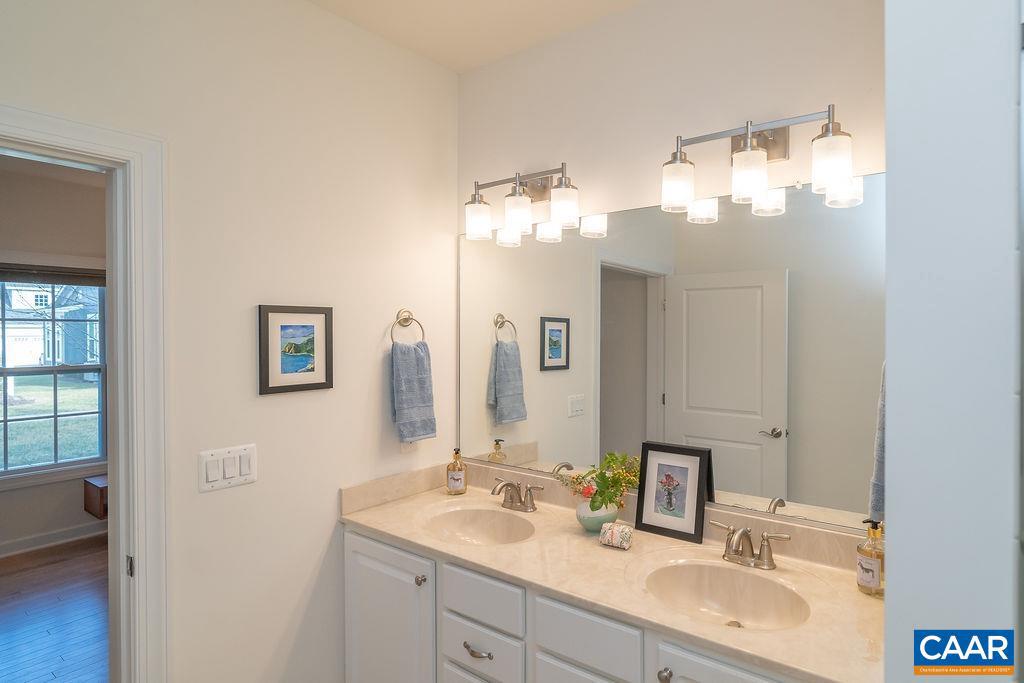 OLD TRAIL - Residential