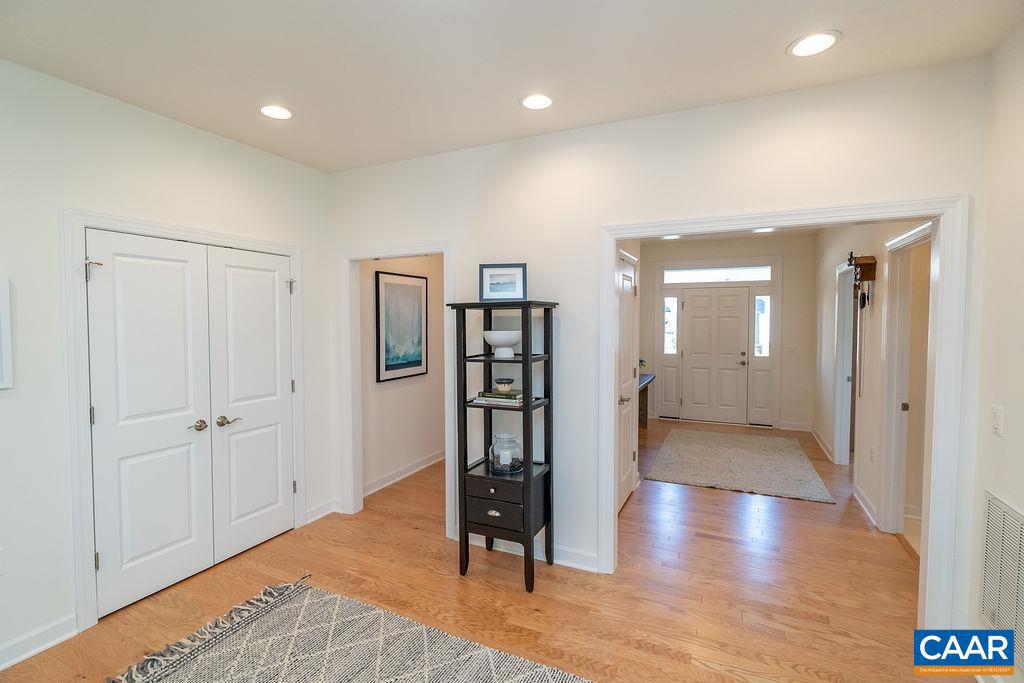 OLD TRAIL - Residential