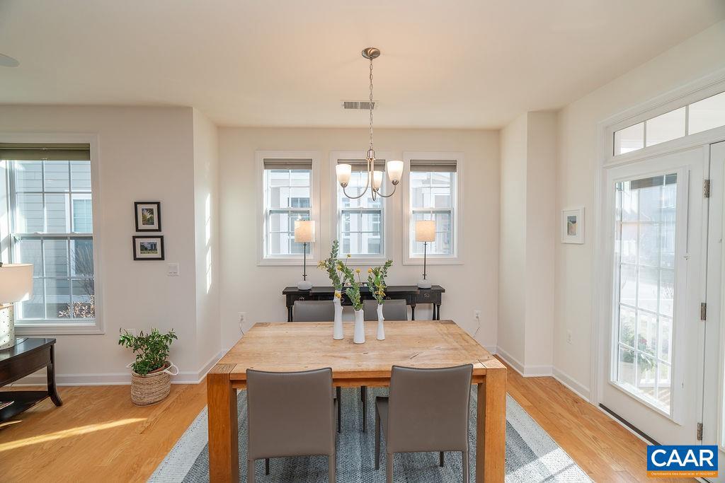 OLD TRAIL - Residential