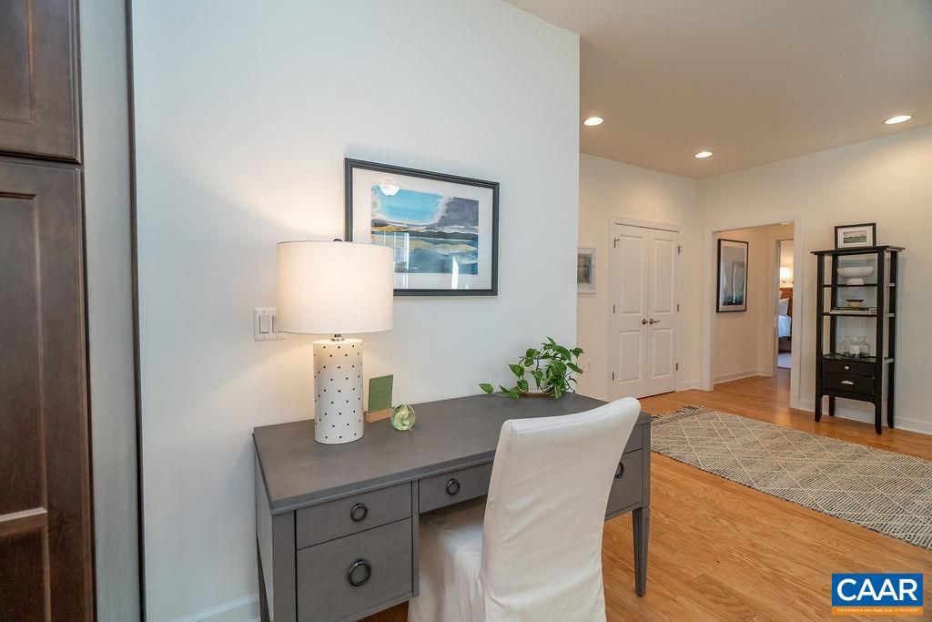 OLD TRAIL - Residential