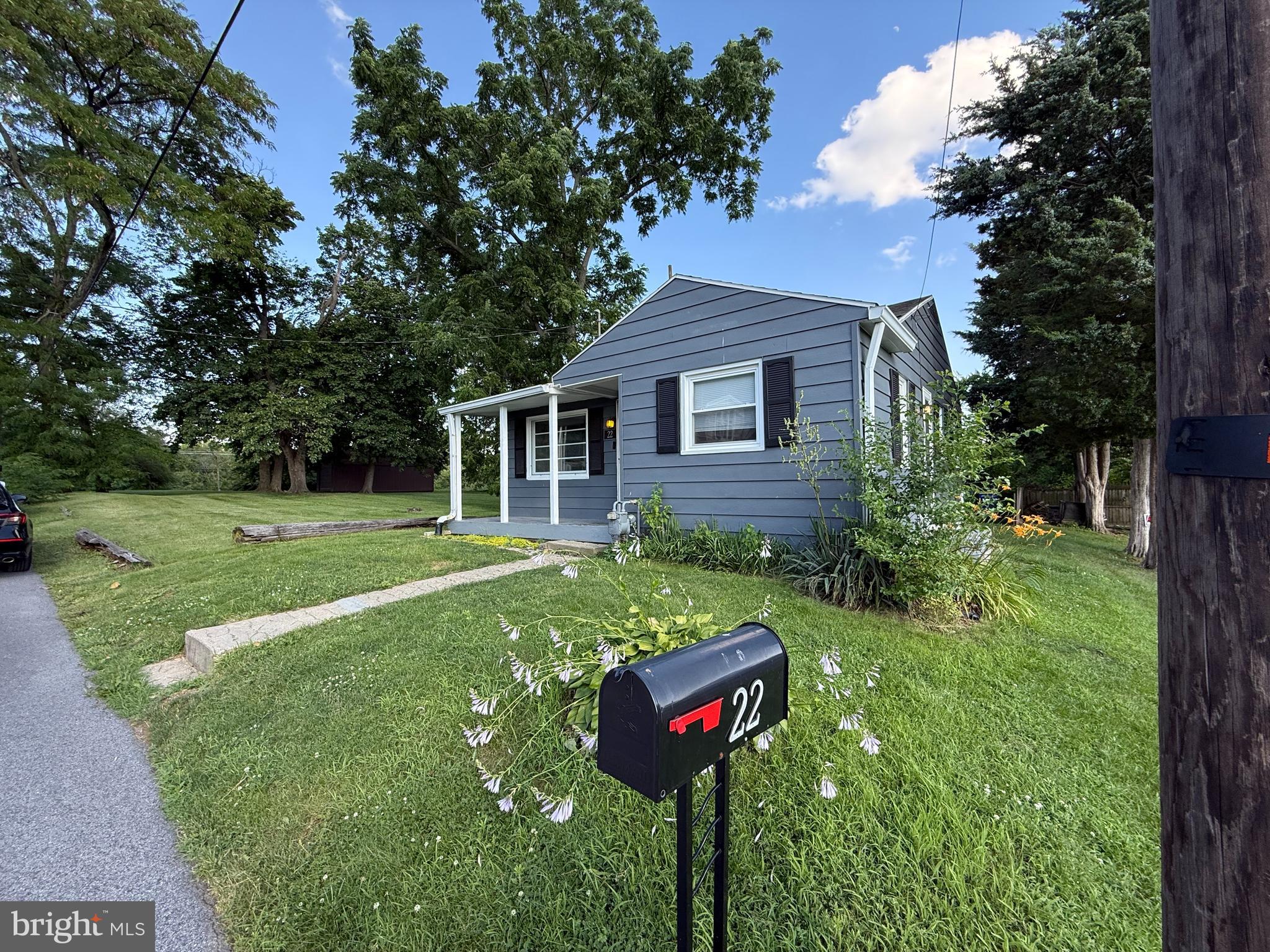 22 HEIDELBERG AVENUE