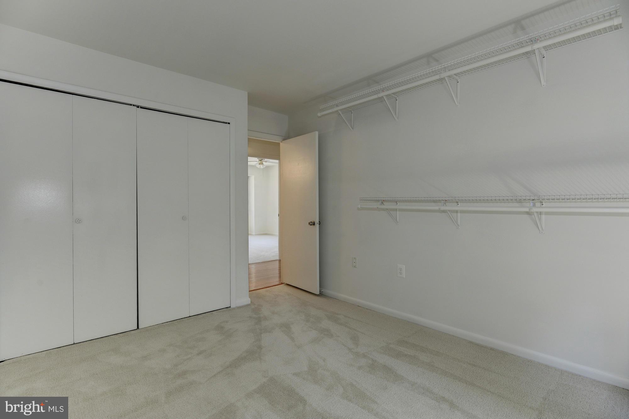 AMERICANA FAIRFAX - Residential Lease