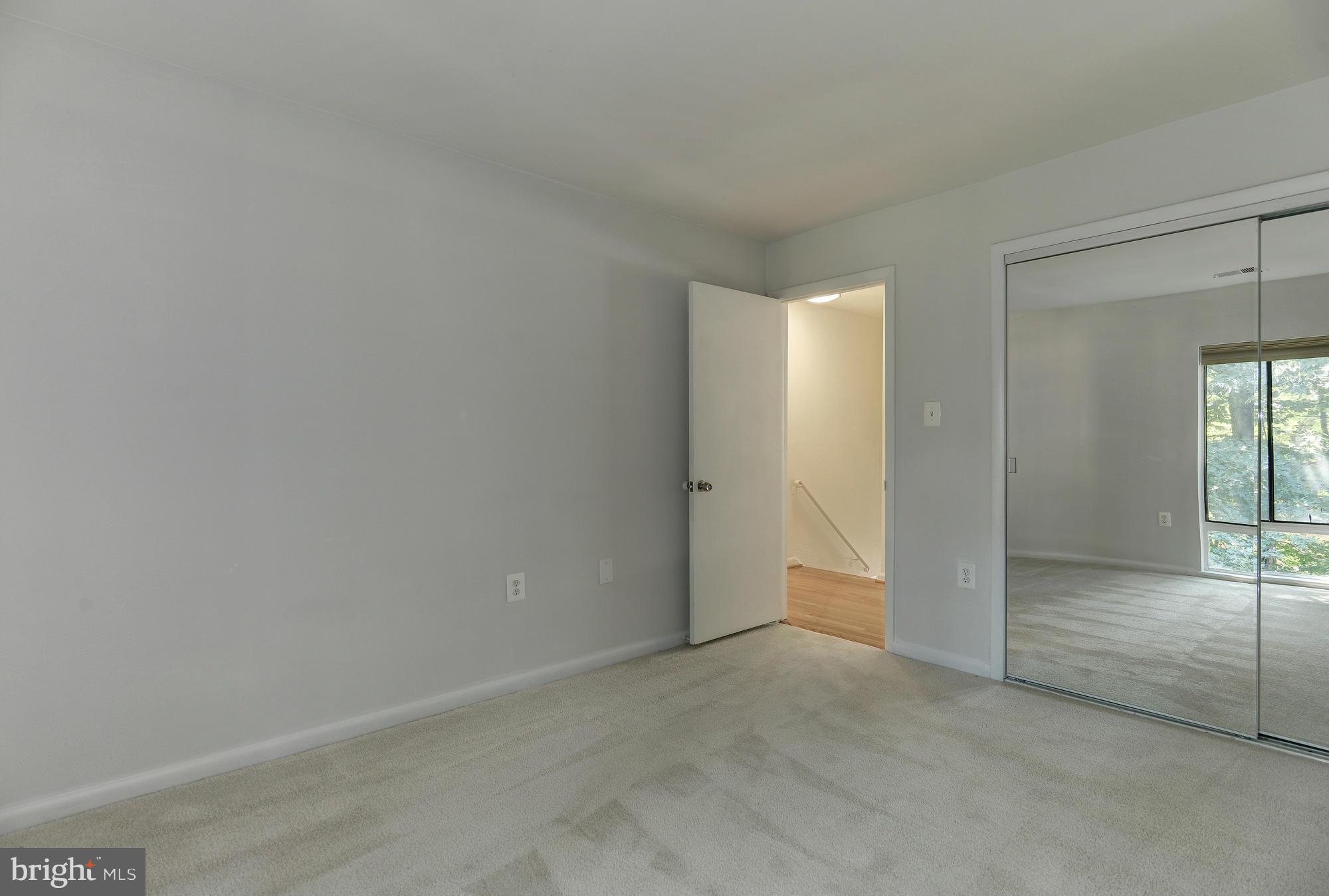 AMERICANA FAIRFAX - Residential Lease