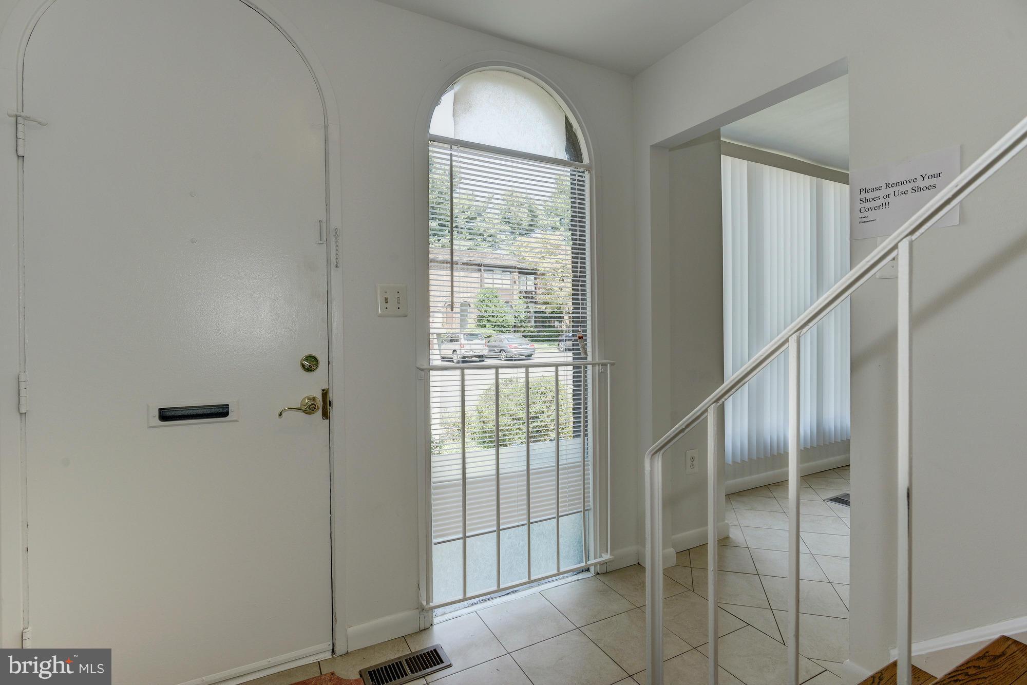 AMERICANA FAIRFAX - Residential Lease