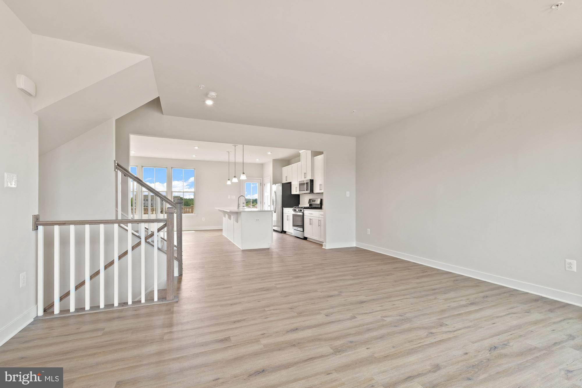 HARRINGTON TERRACE - Residential