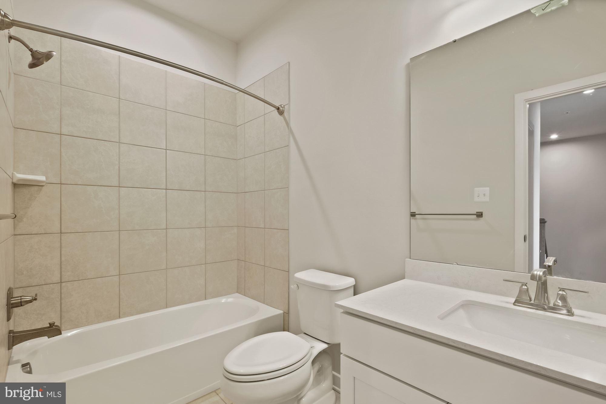 HARRINGTON TERRACE - Residential