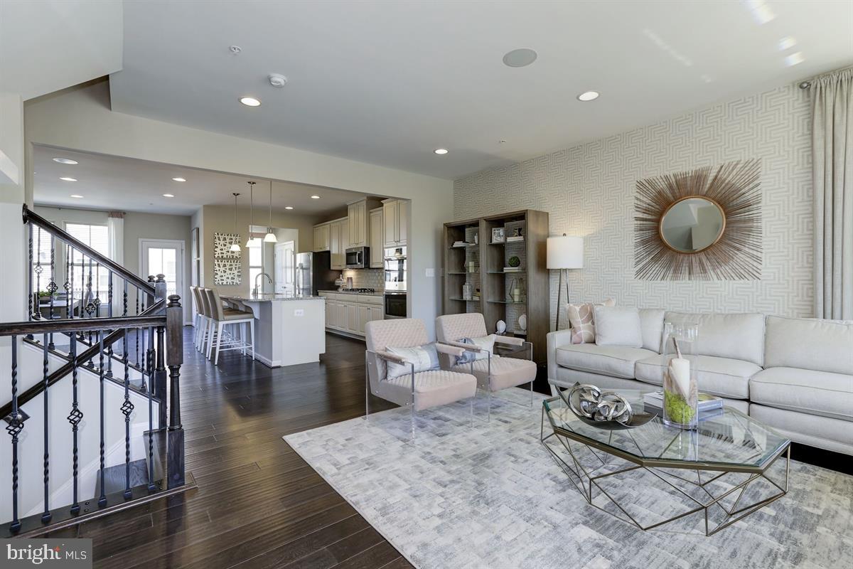 HARRINGTON TERRACE - Residential