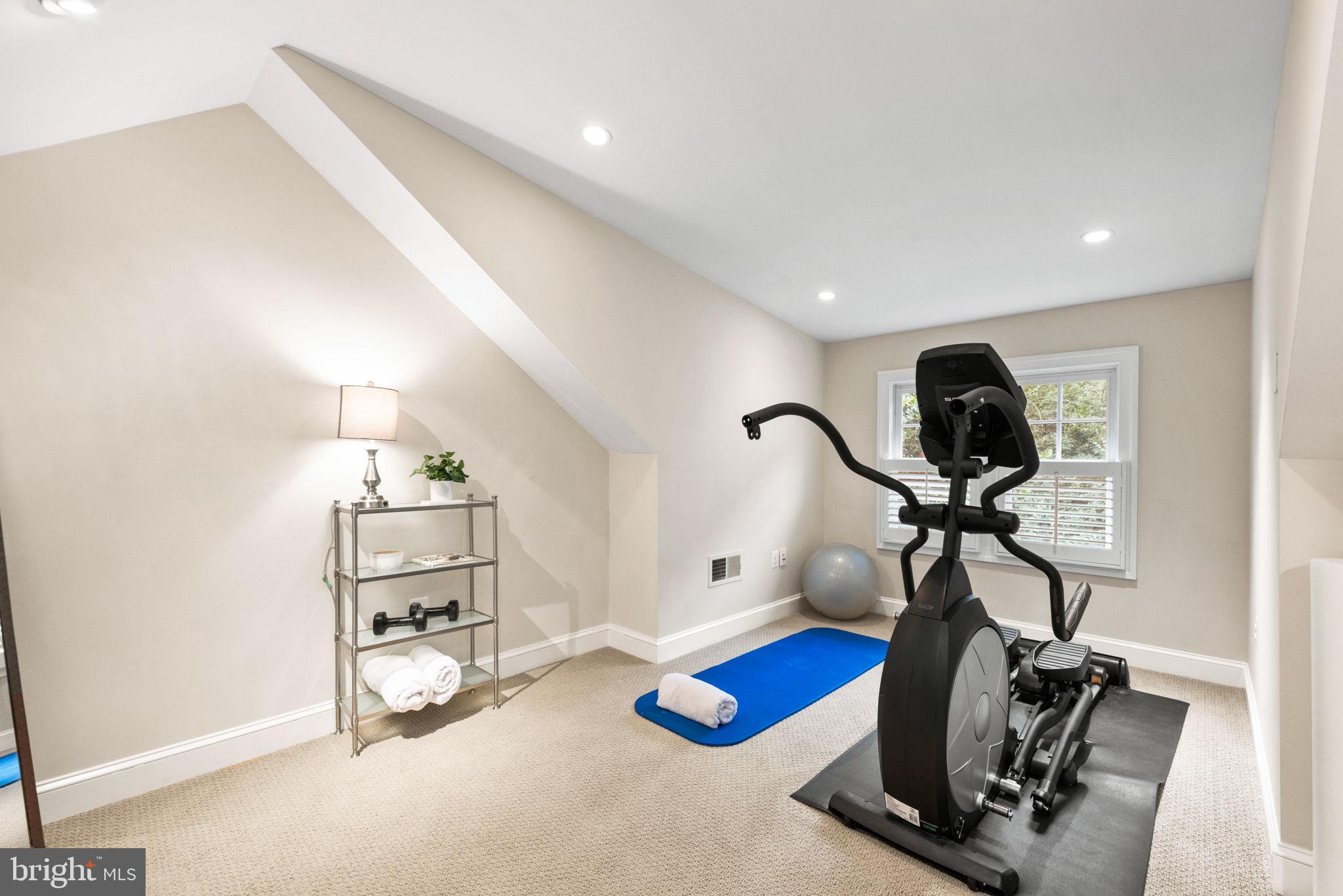 BRADDOCK HEIGHTS - Residential