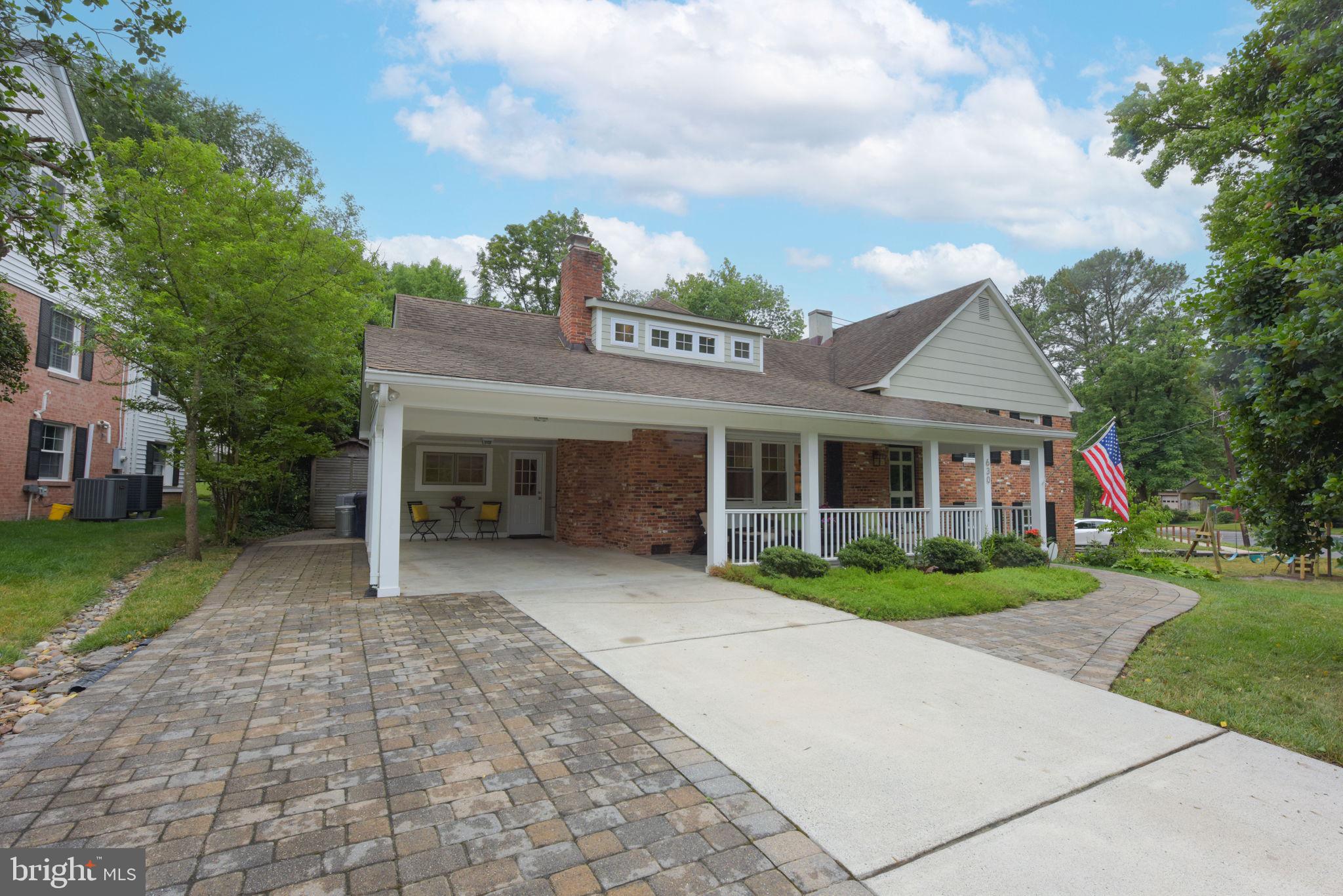 BRADDOCK HEIGHTS - Residential