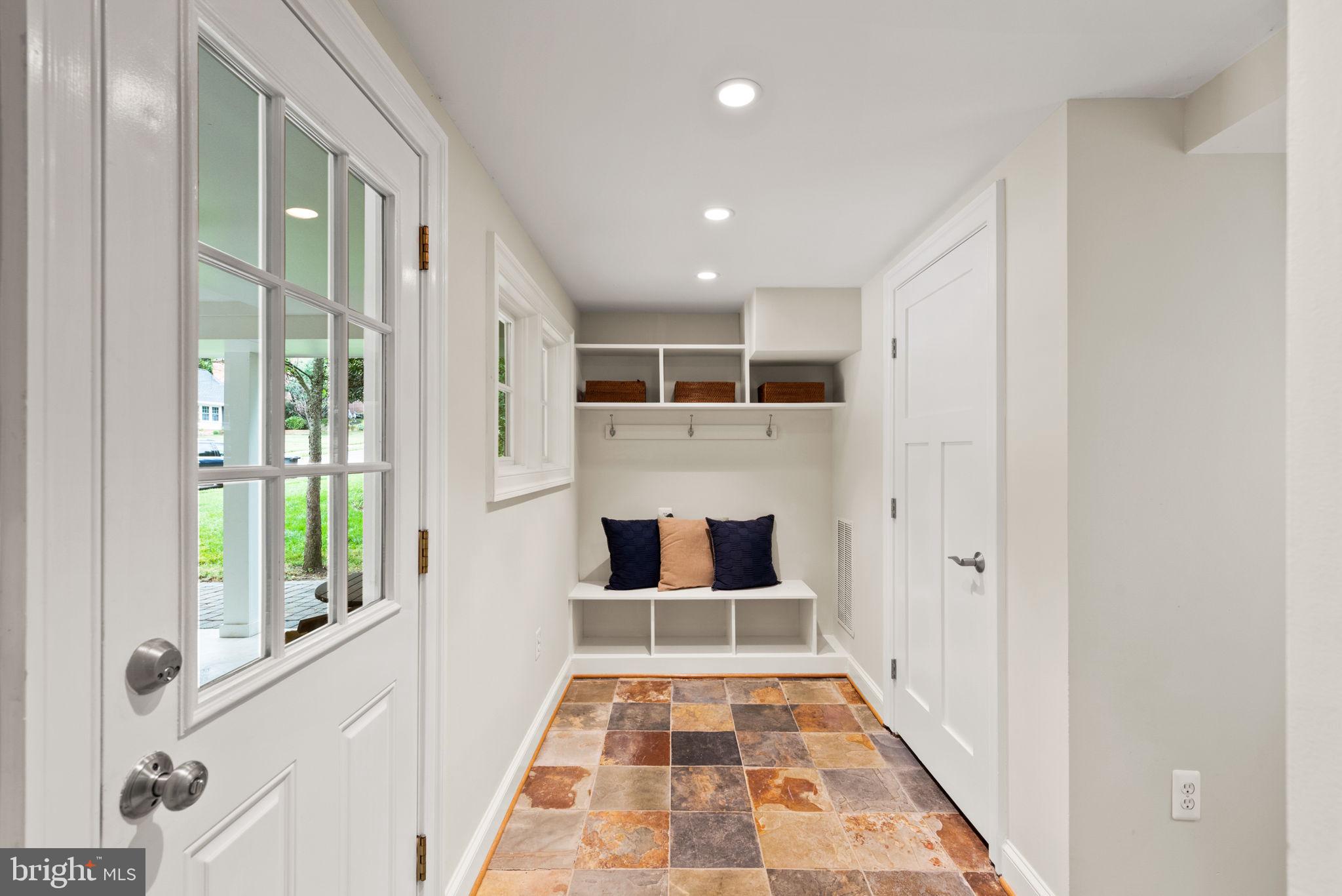 BRADDOCK HEIGHTS - Residential