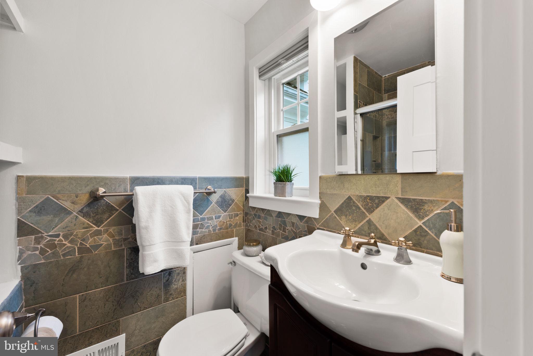 BRADDOCK HEIGHTS - Residential