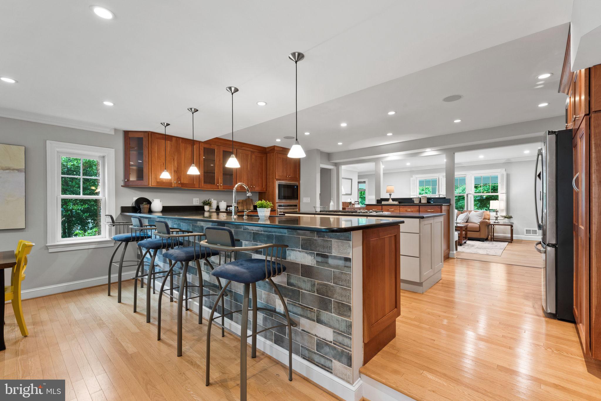 BRADDOCK HEIGHTS - Residential