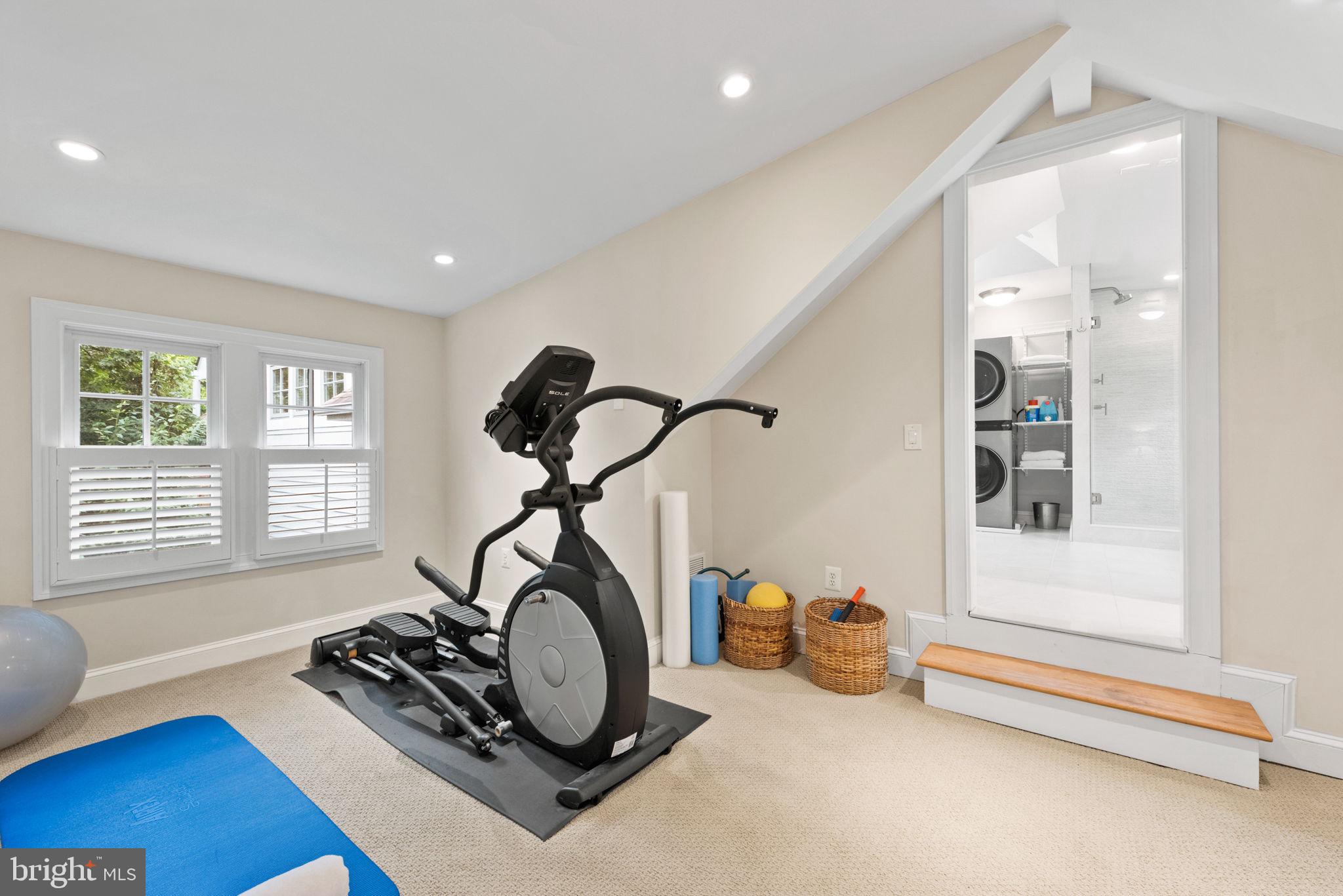 BRADDOCK HEIGHTS - Residential