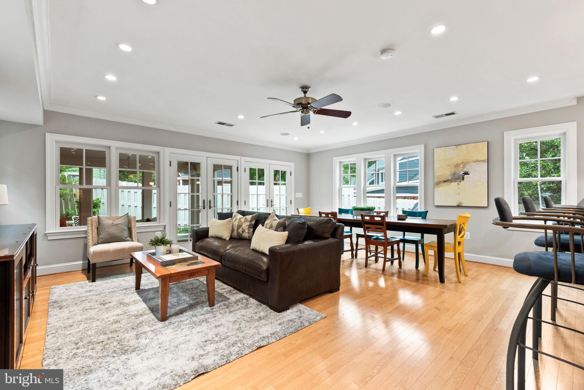 BRADDOCK HEIGHTS - Residential