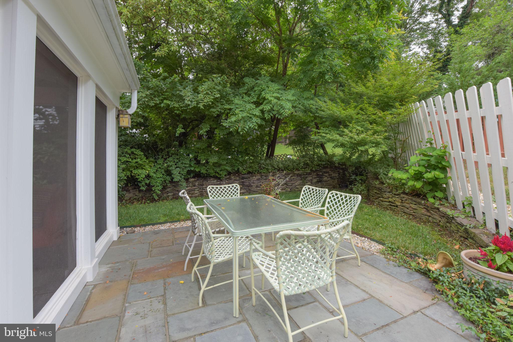 BRADDOCK HEIGHTS - Residential