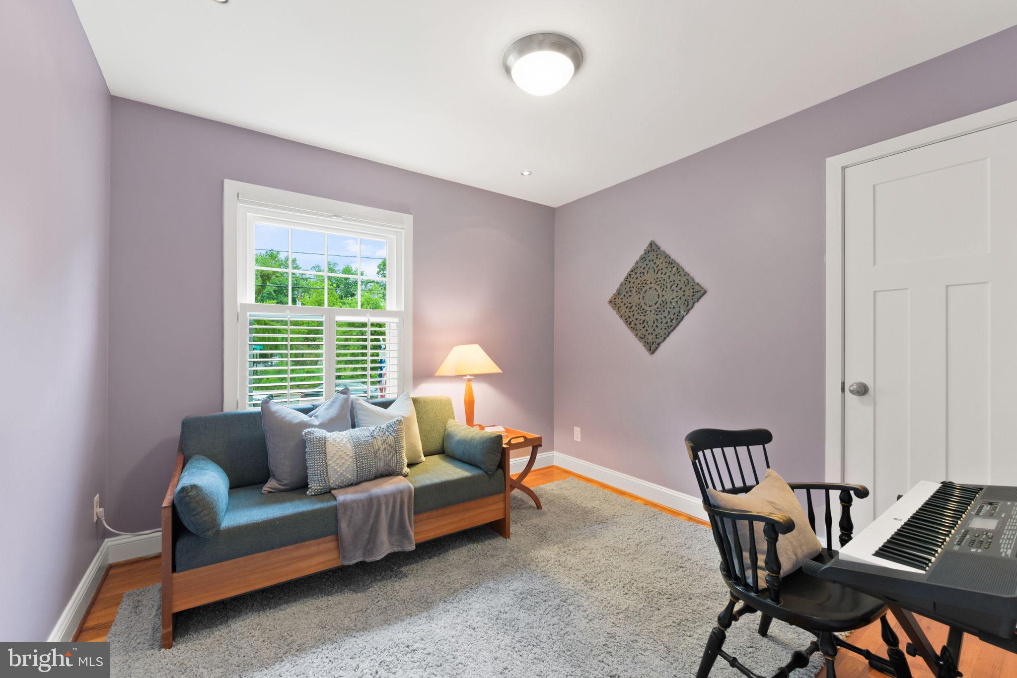 BRADDOCK HEIGHTS - Residential