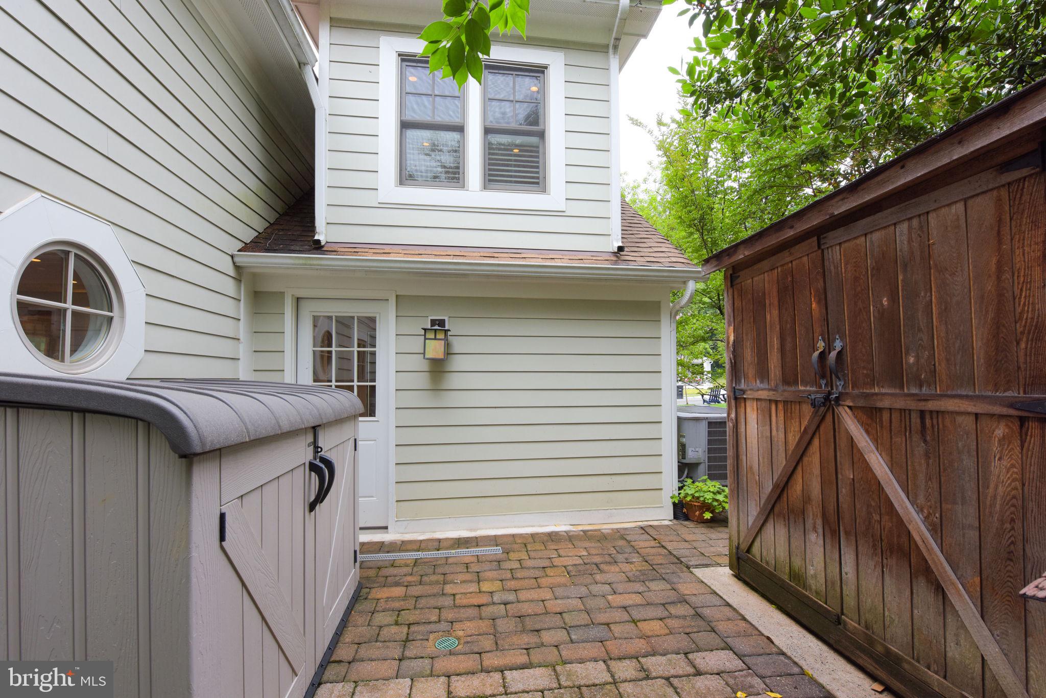 BRADDOCK HEIGHTS - Residential