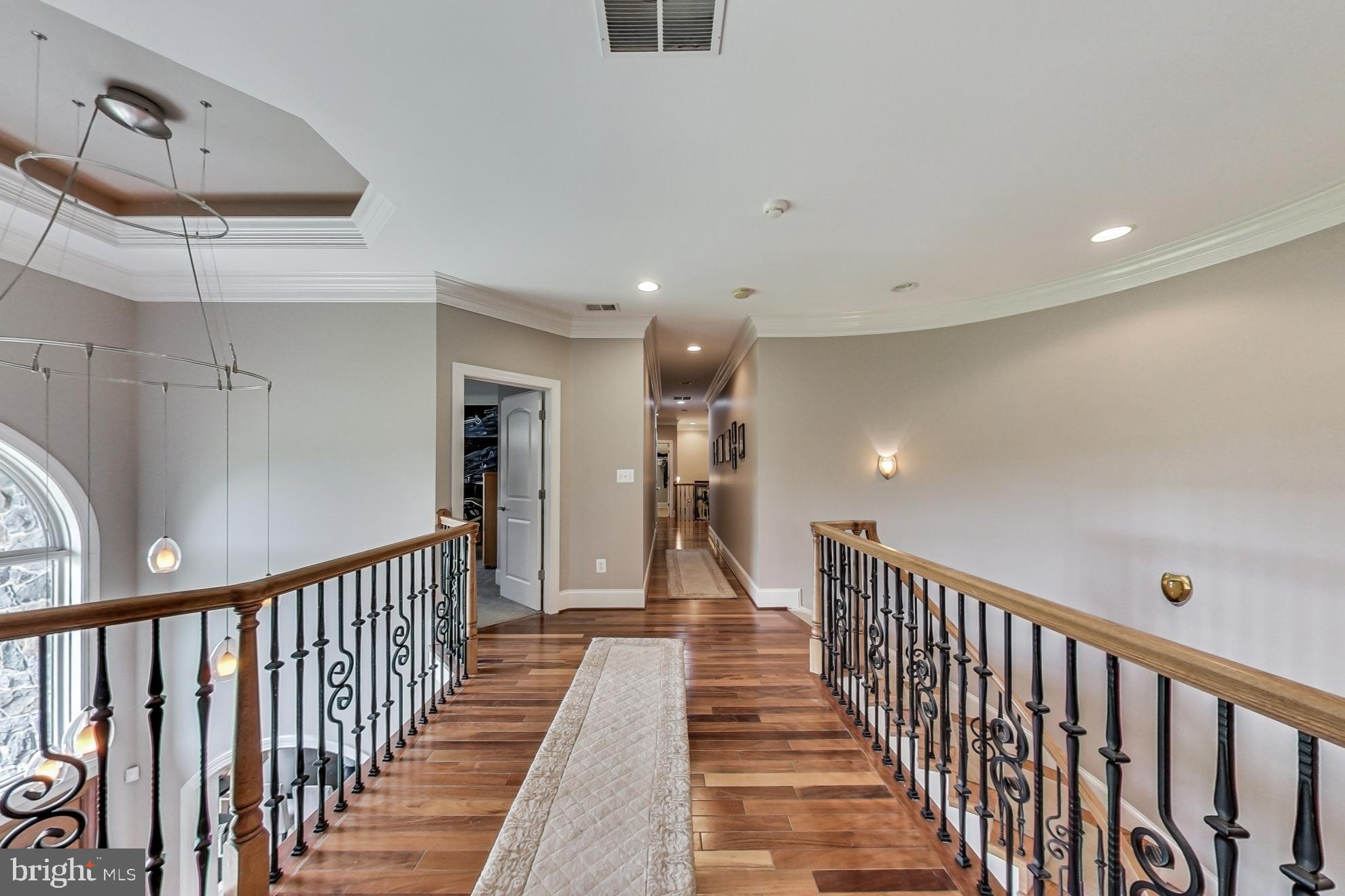 WALNUT GROVE - Residential