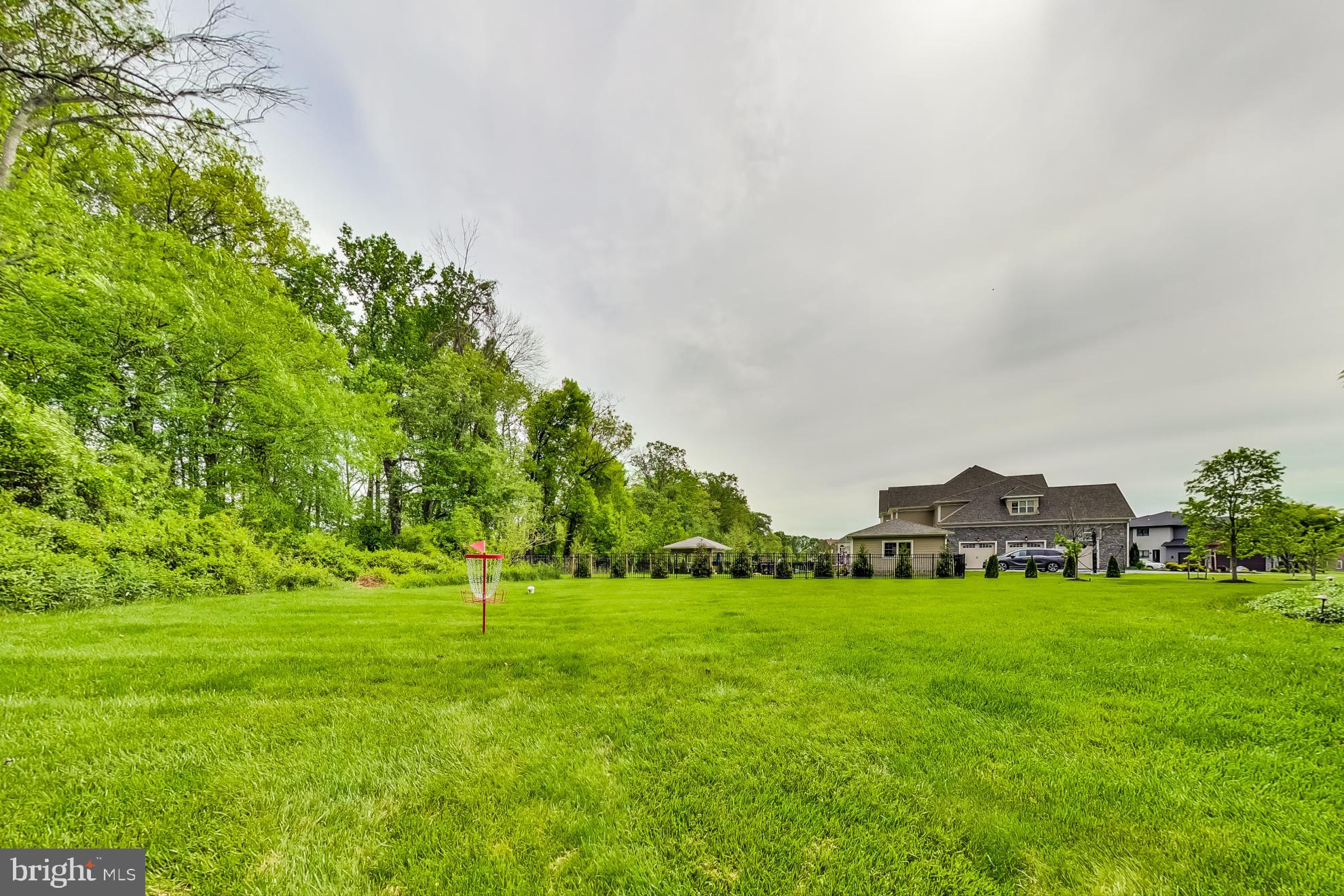 WALNUT GROVE - Residential