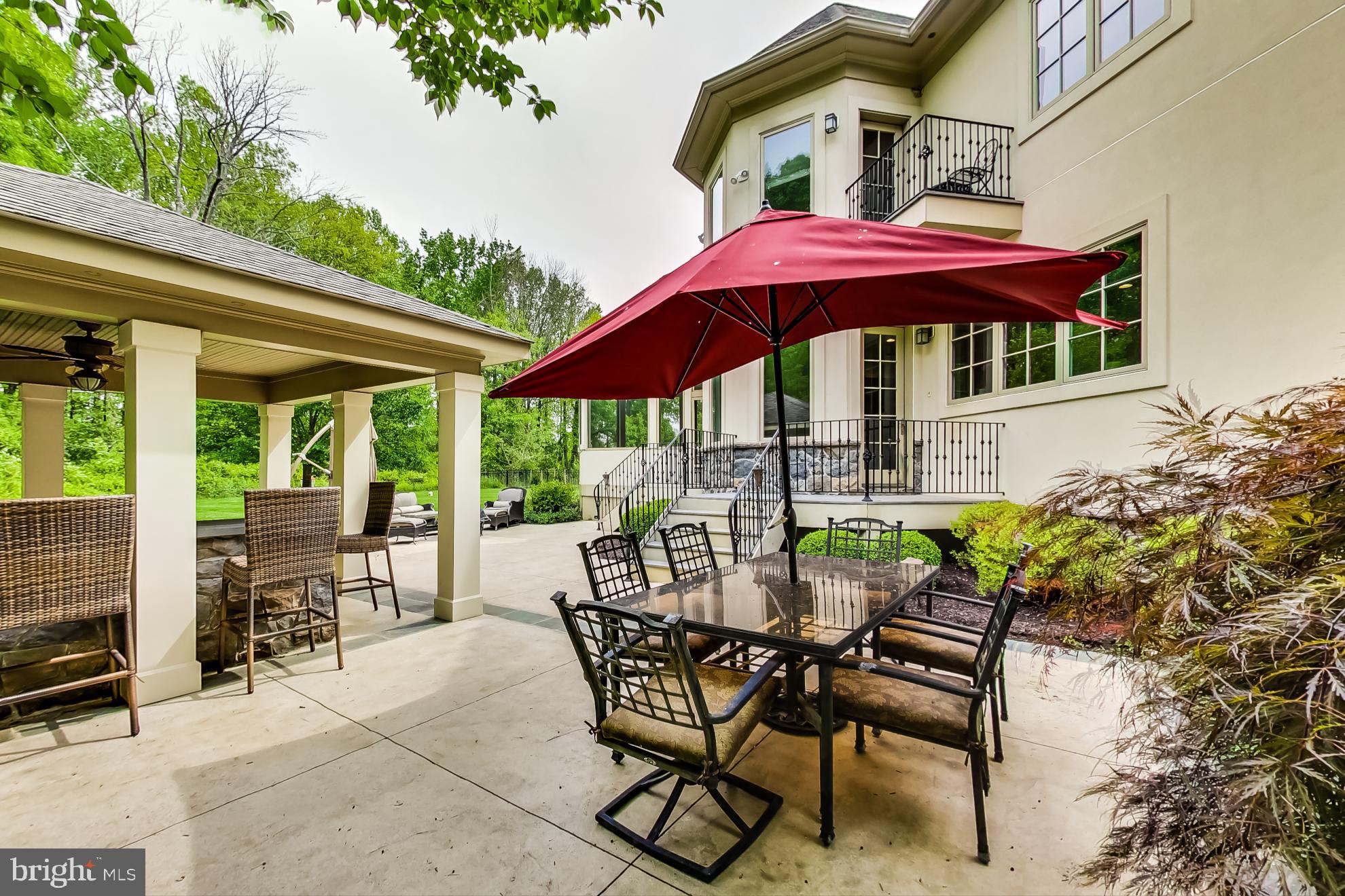 WALNUT GROVE - Residential