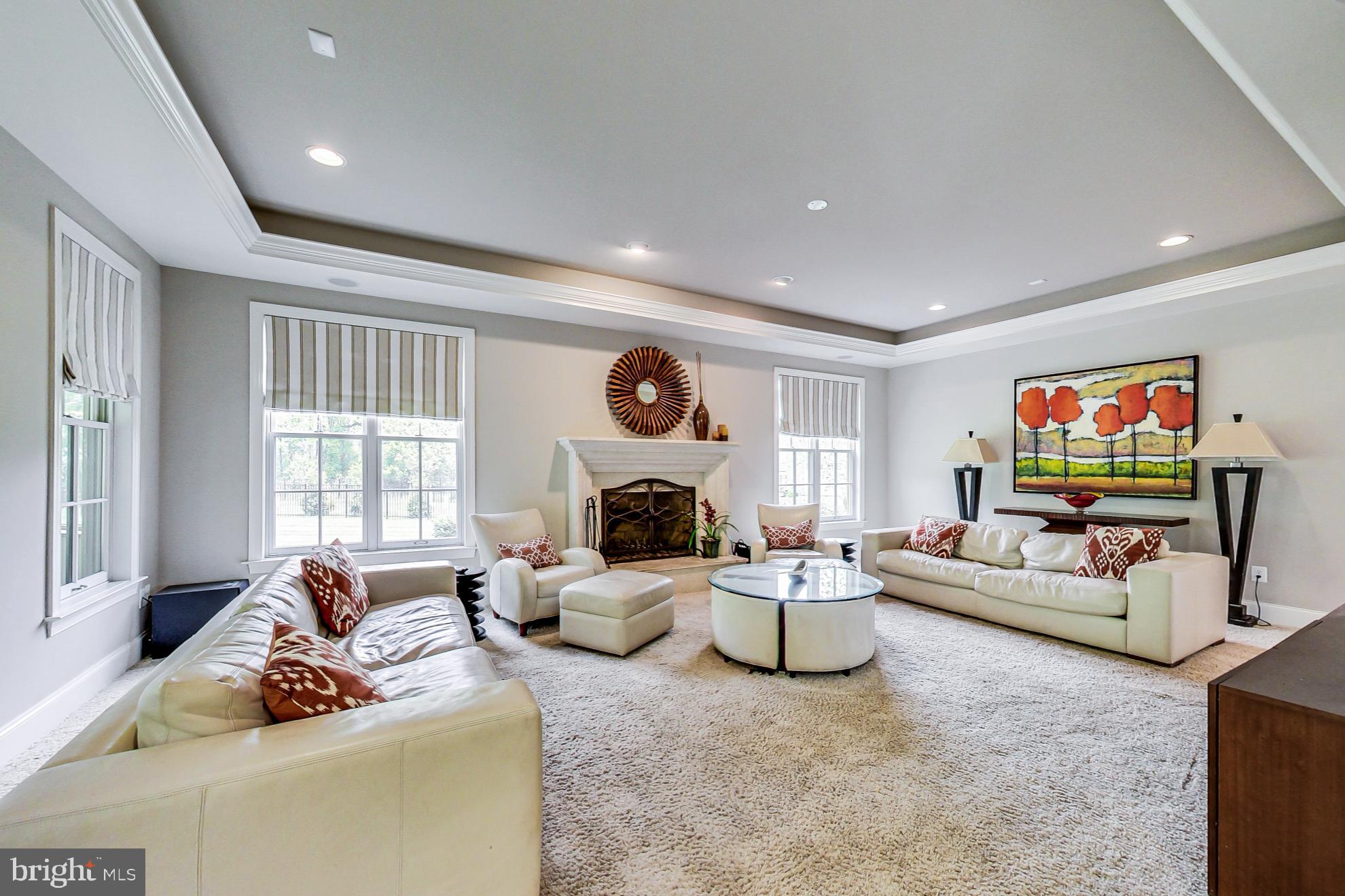 WALNUT GROVE - Residential