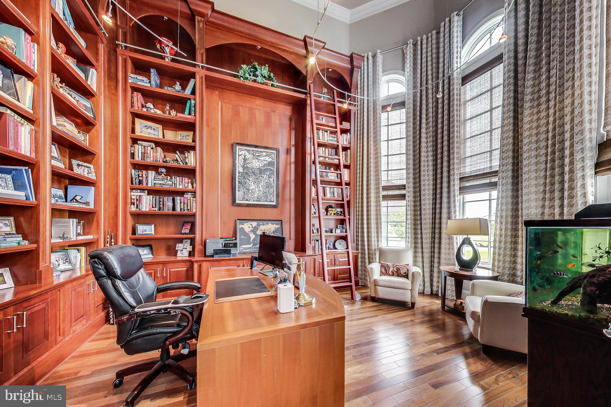 WALNUT GROVE - Residential