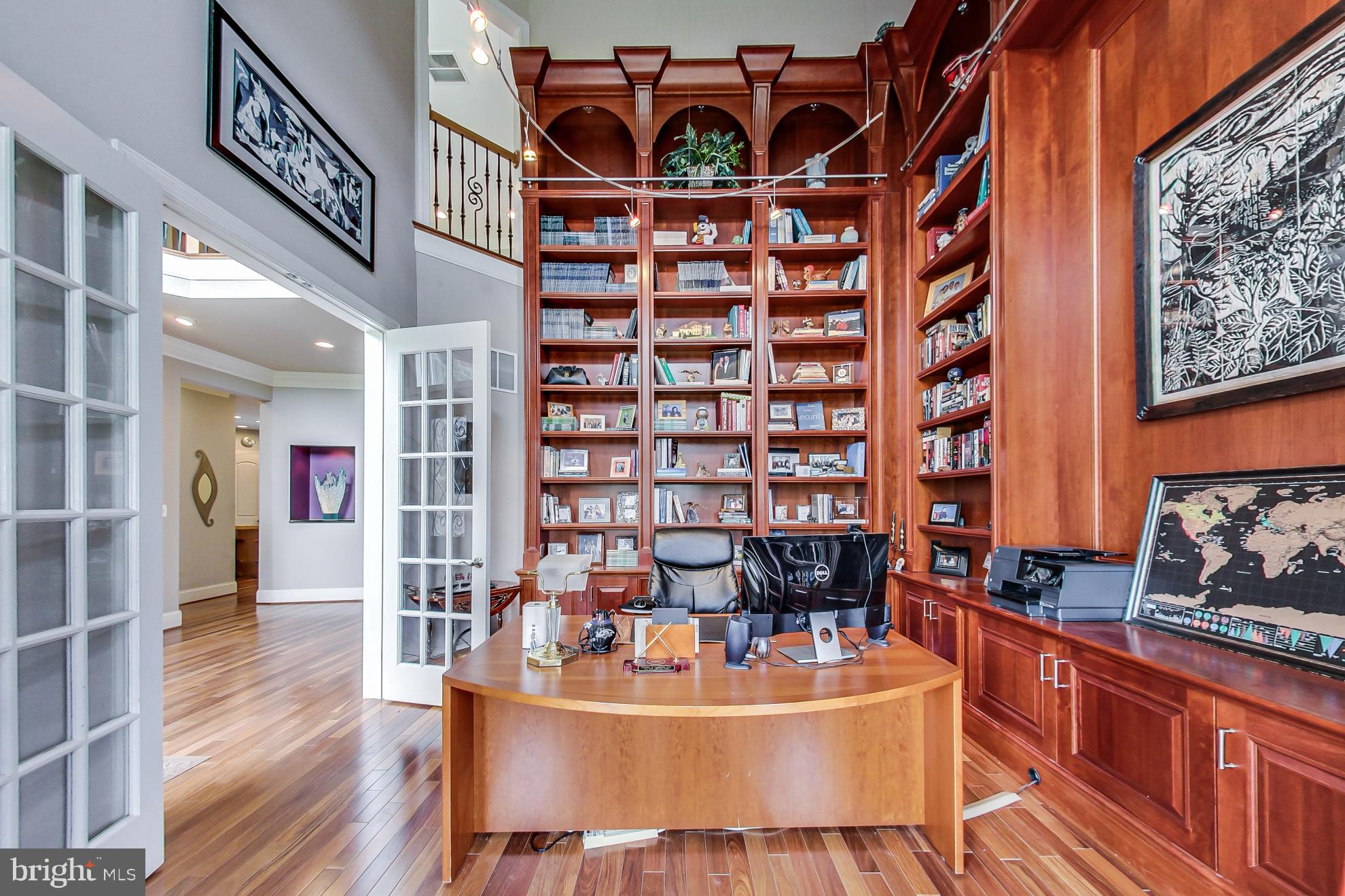 WALNUT GROVE - Residential