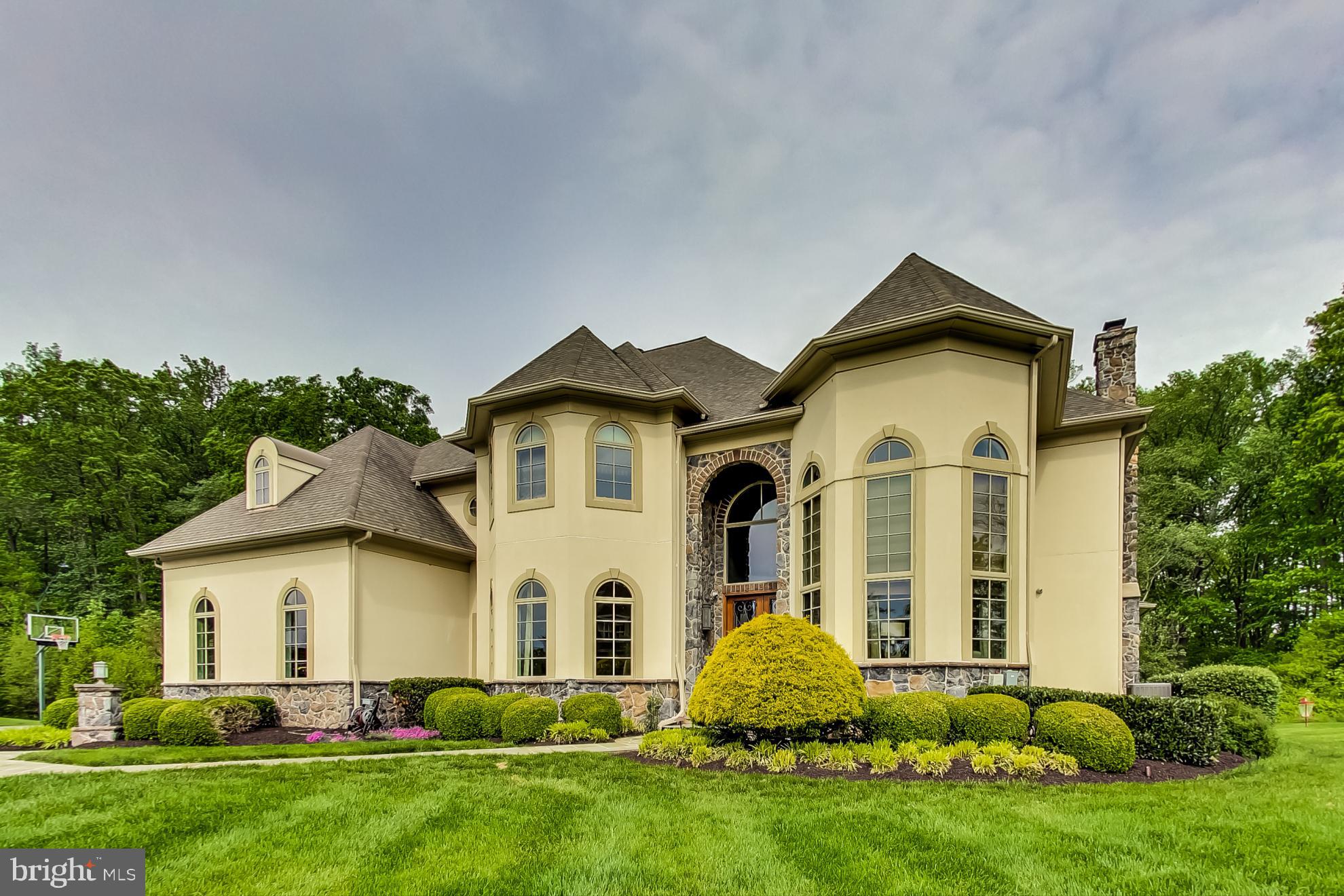 WALNUT GROVE - Residential