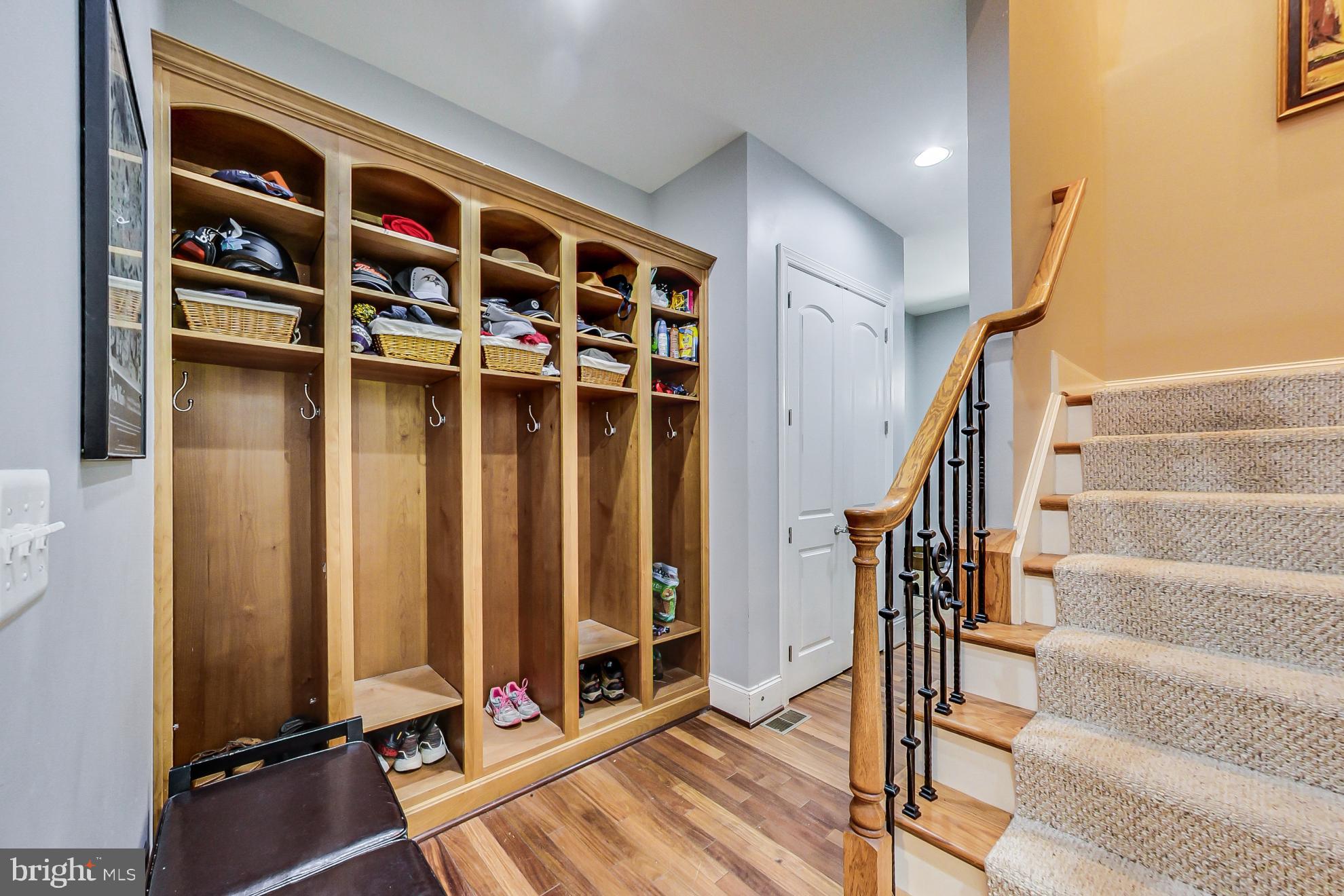 WALNUT GROVE - Residential