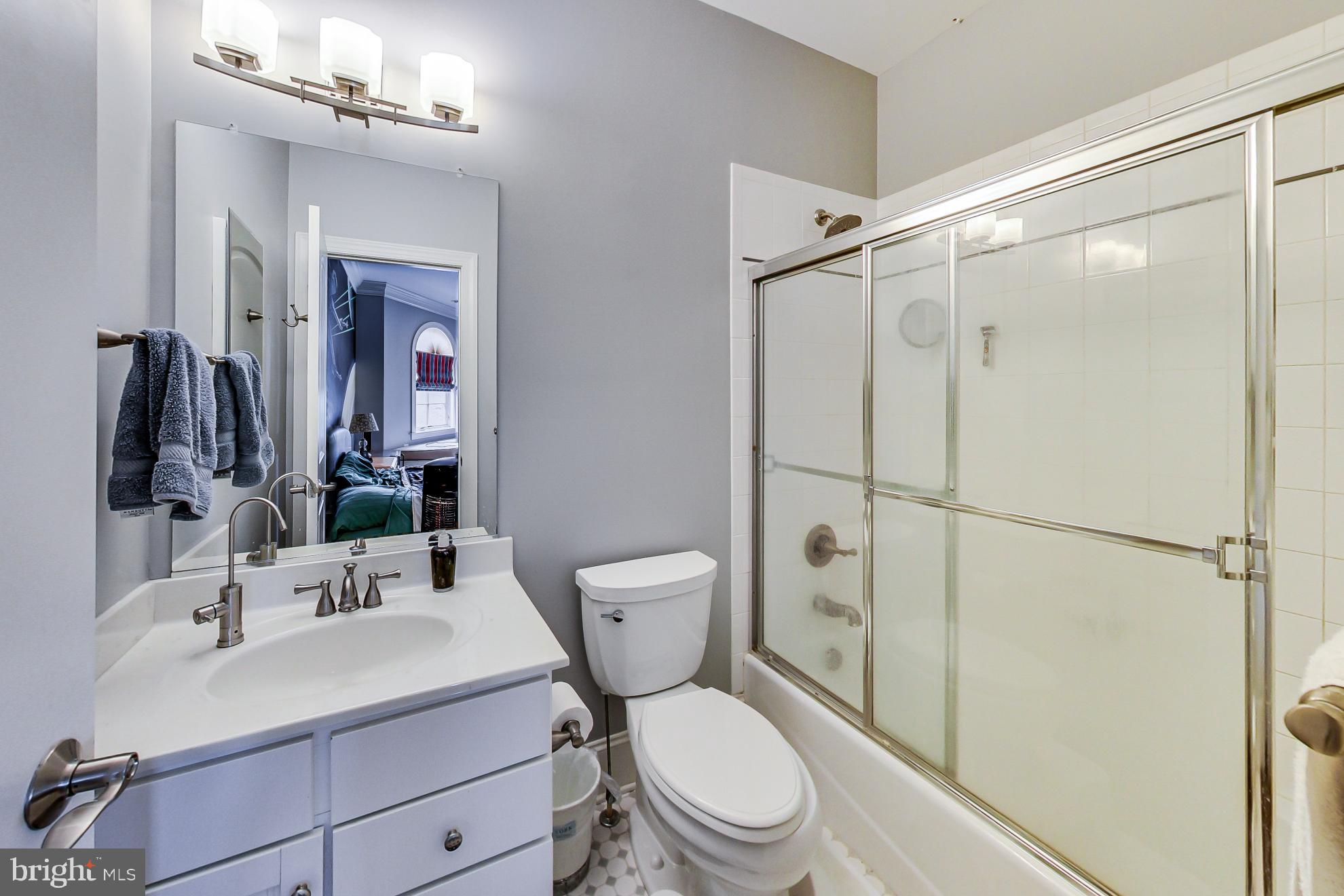 WALNUT GROVE - Residential