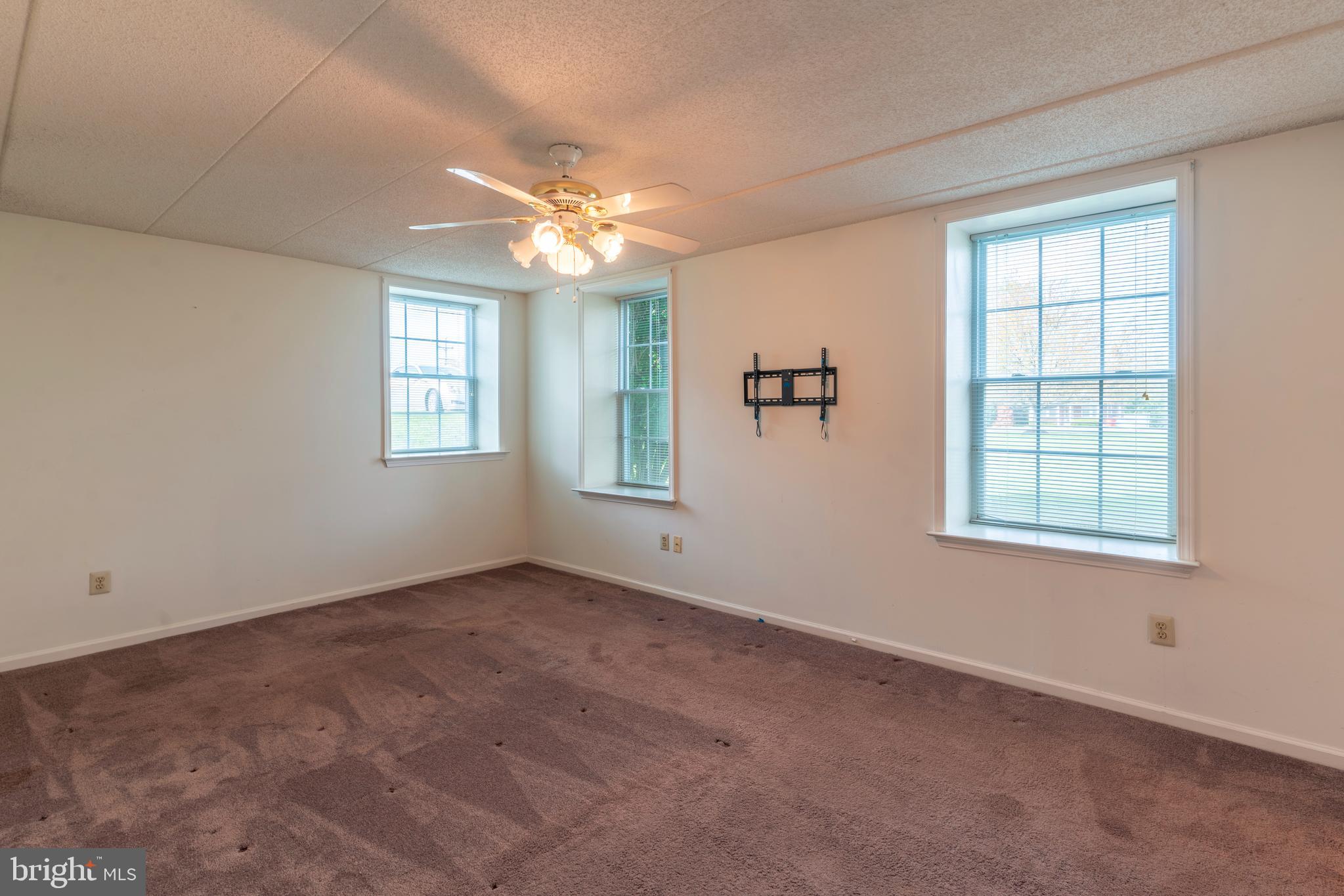 CENTENNIAL STATION - Residential