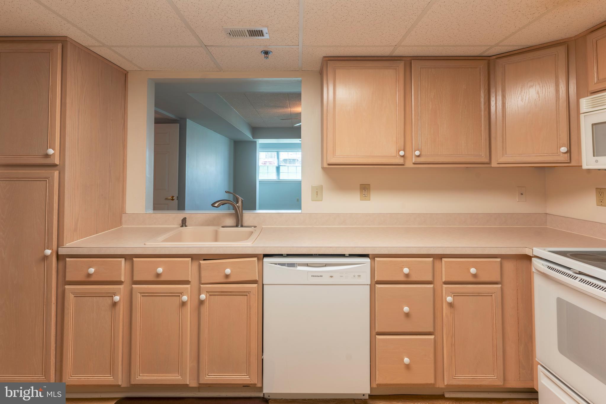 CENTENNIAL STATION - Residential