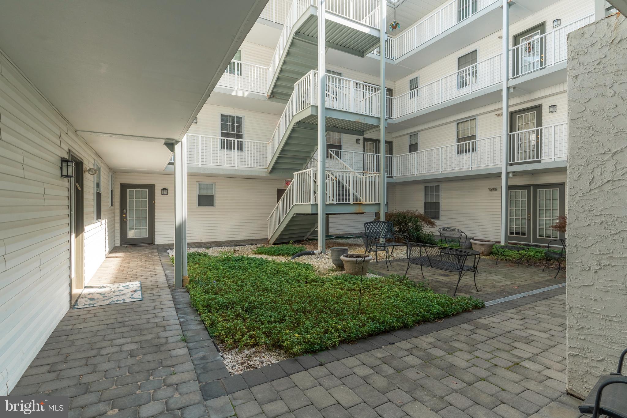 CENTENNIAL STATION - Residential