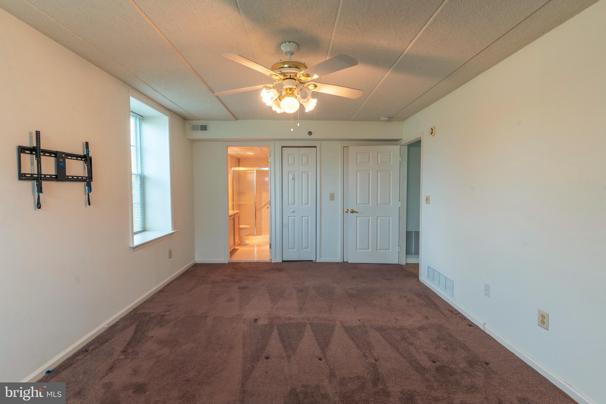 CENTENNIAL STATION - Residential