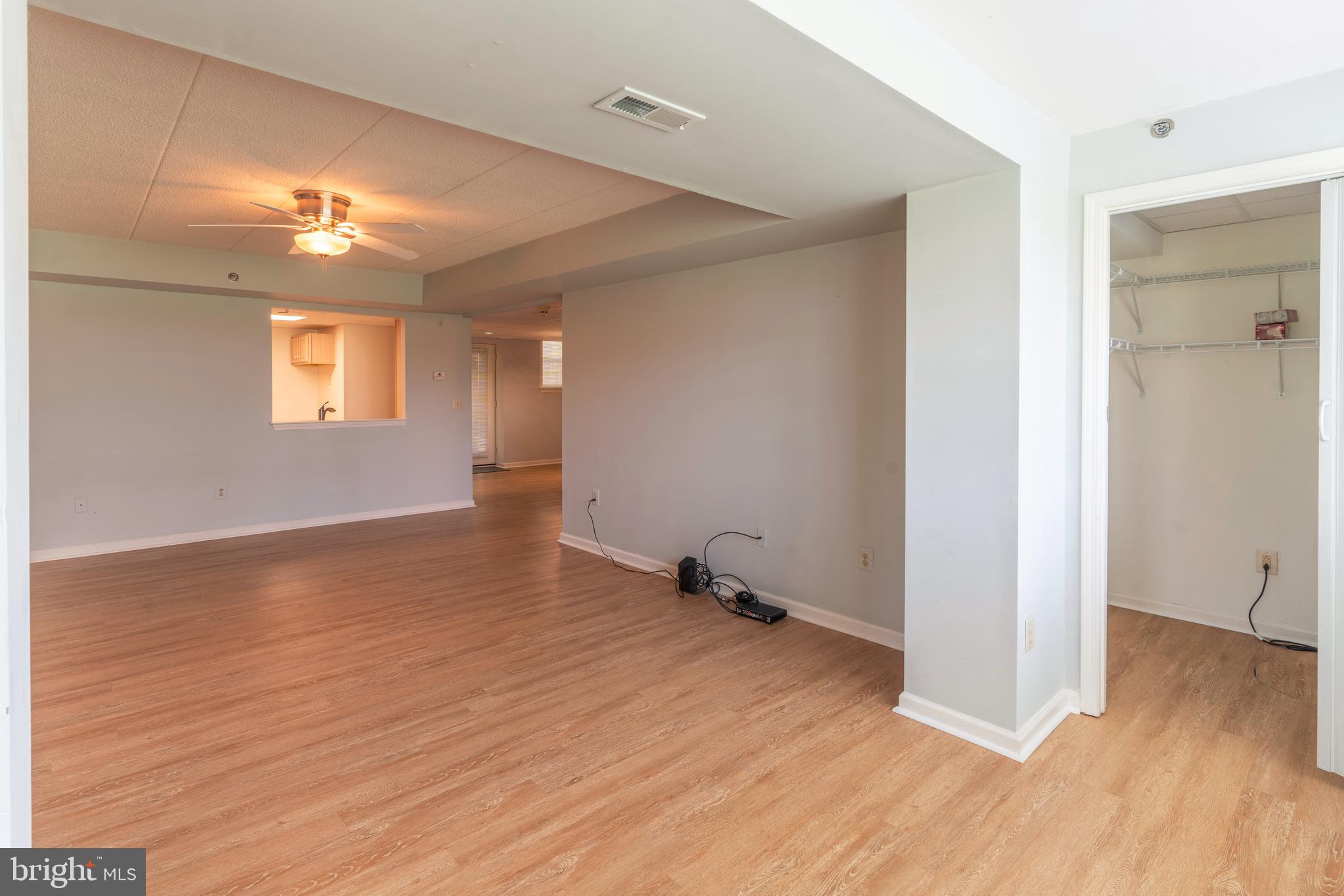 CENTENNIAL STATION - Residential