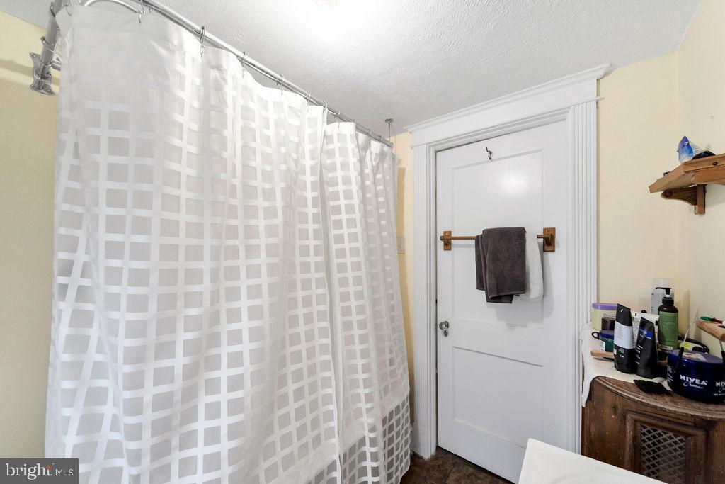 DREXEL HILL - Residential