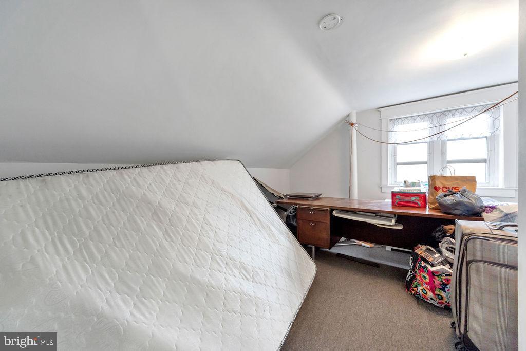 DREXEL HILL - Residential