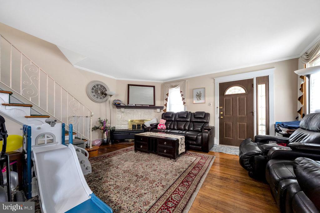 DREXEL HILL - Residential