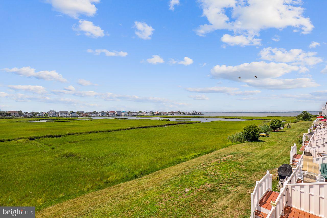 CAINE HARBOR MILE - Residential