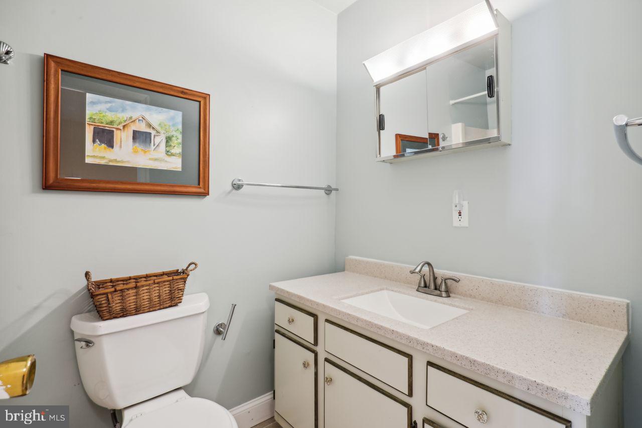 CAINE HARBOR MILE - Residential