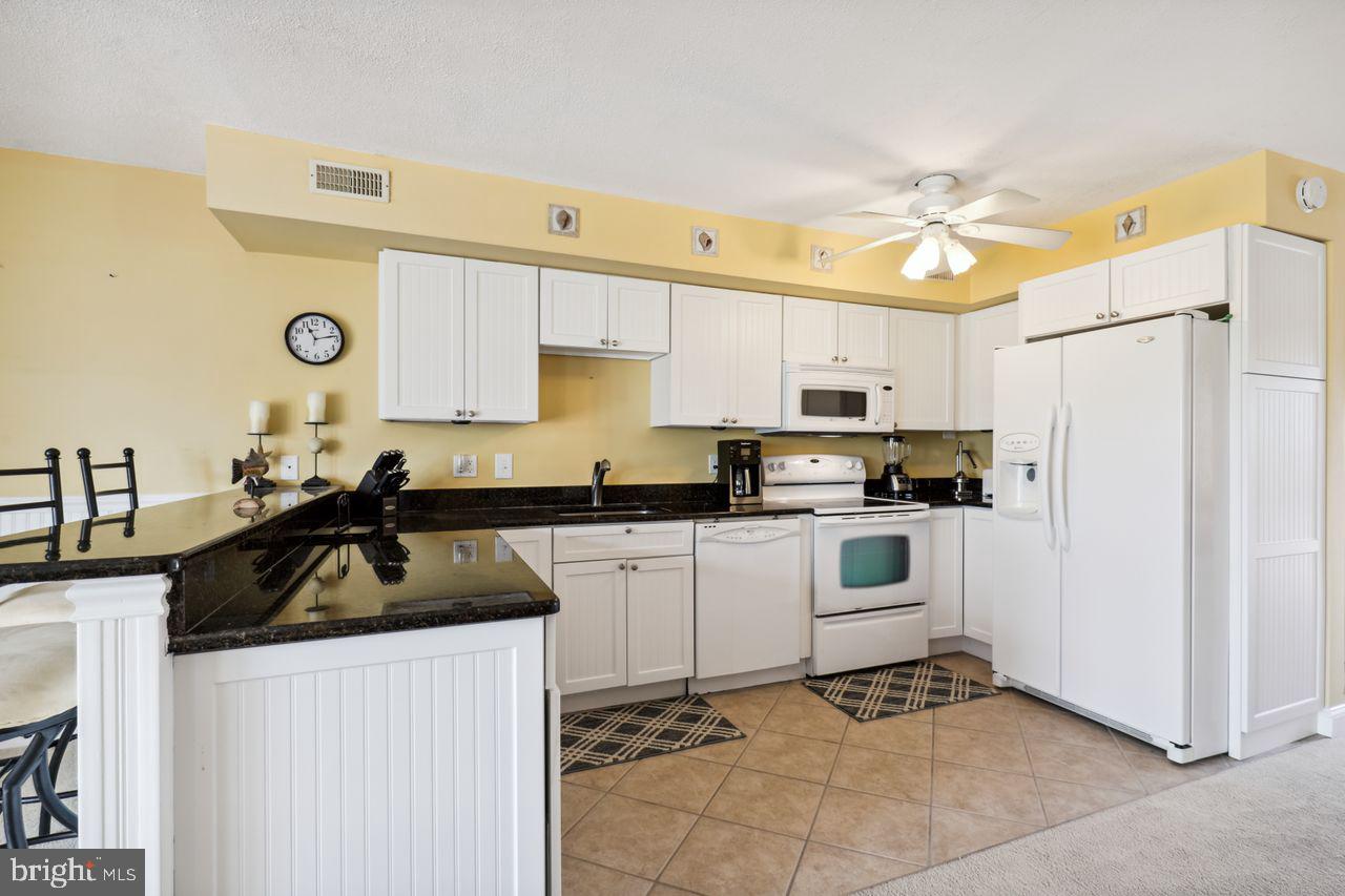 CAINE HARBOR MILE - Residential