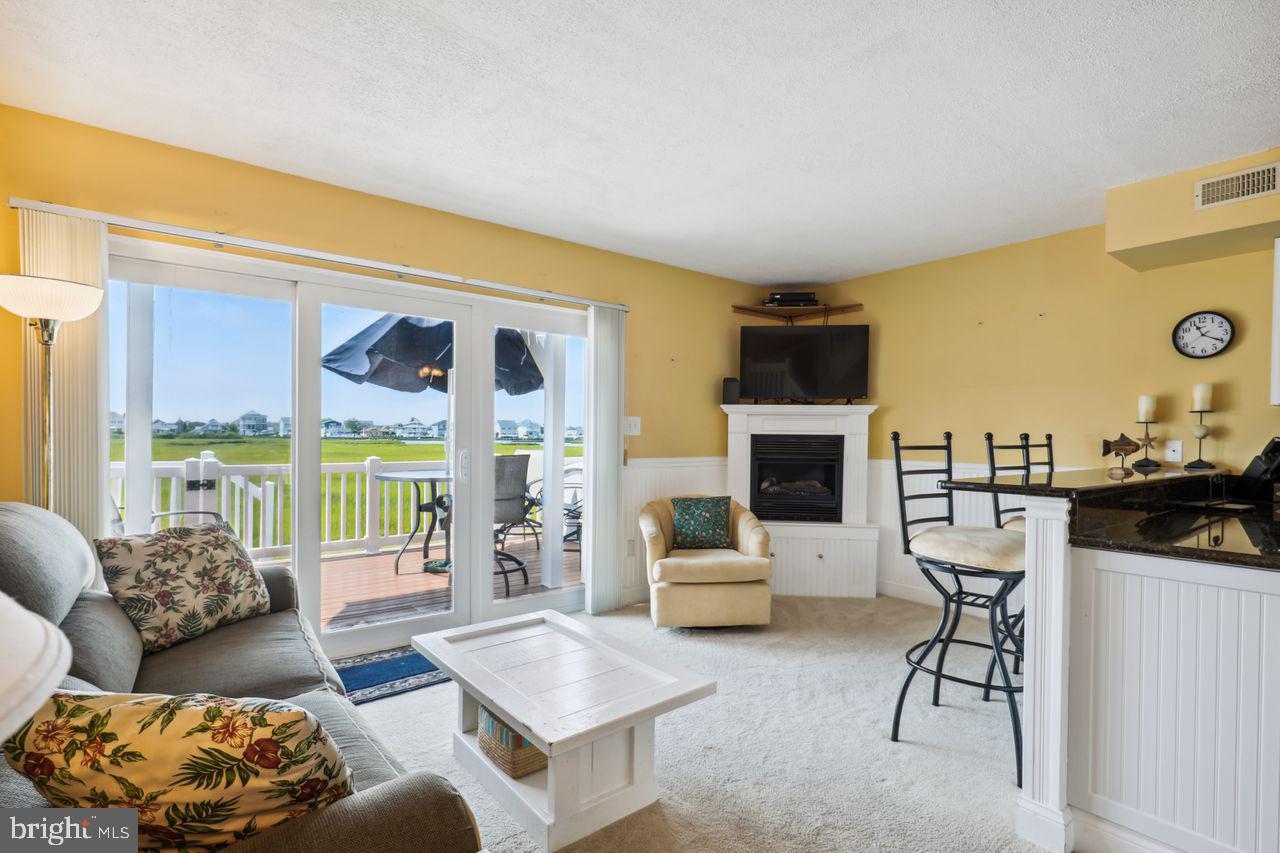 CAINE HARBOR MILE - Residential