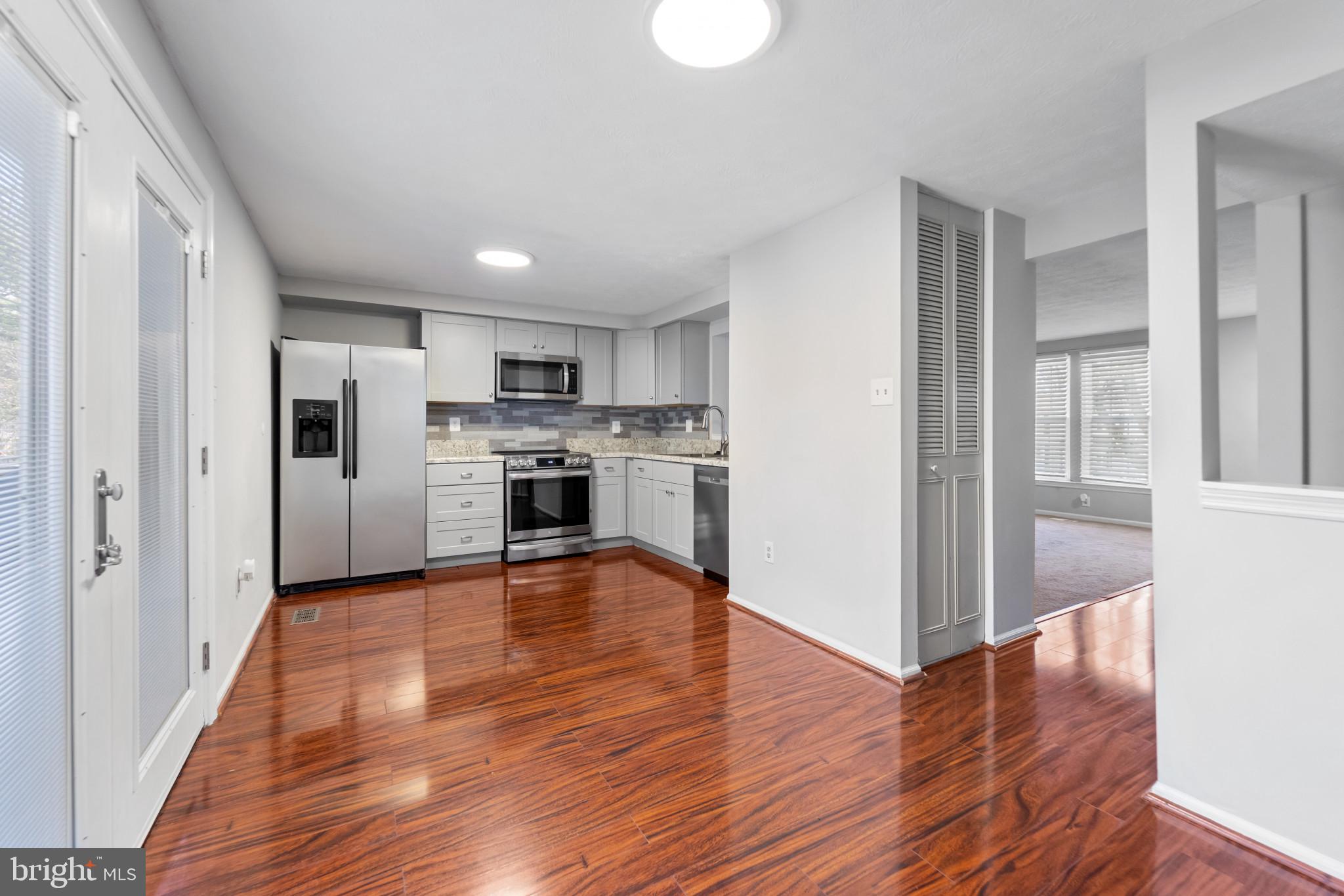 UPTON VILLAGE NORTH - Residential Lease