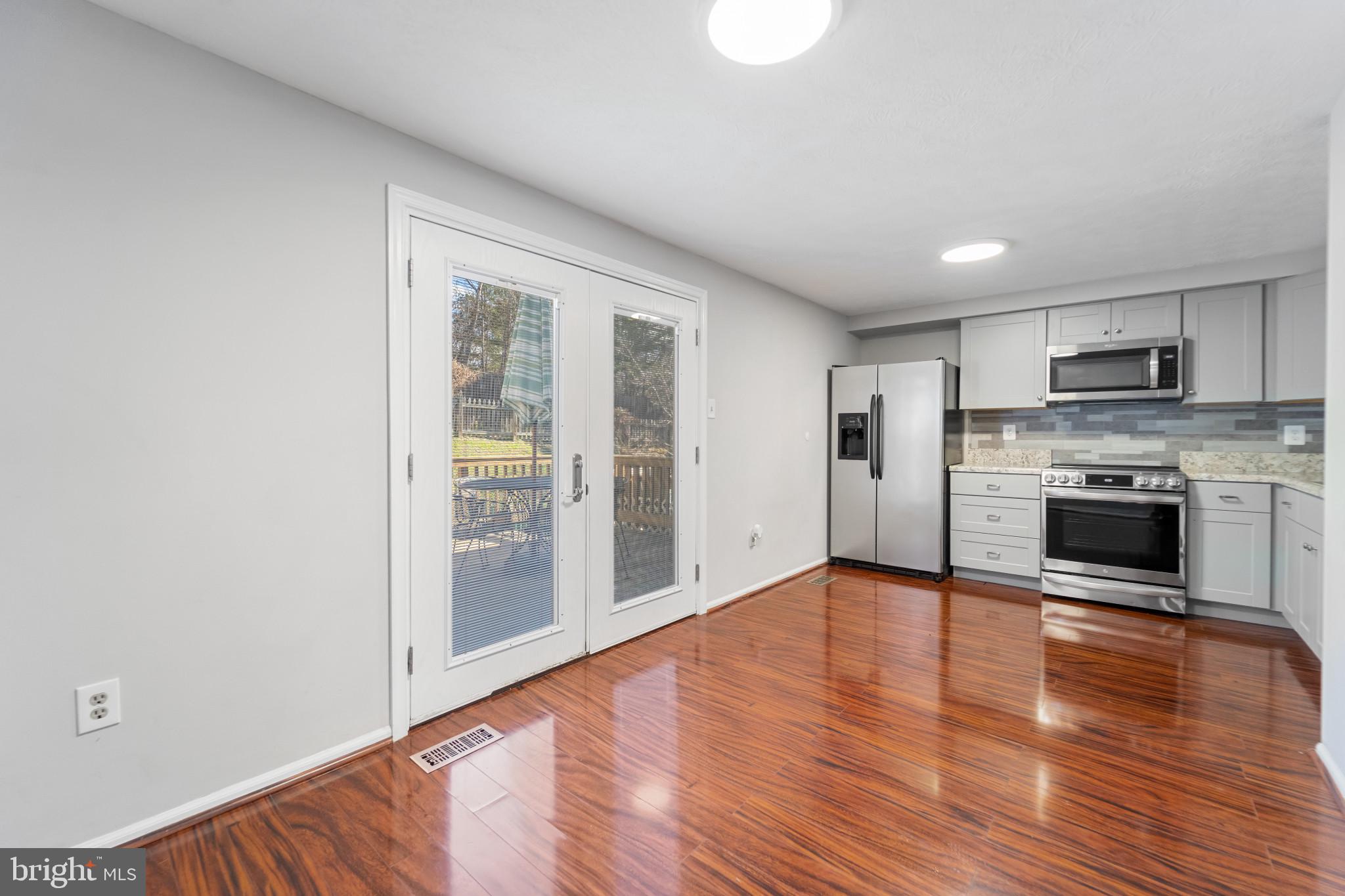 UPTON VILLAGE NORTH - Residential Lease