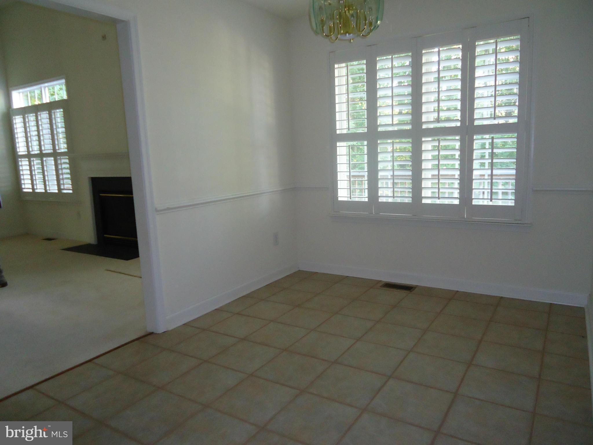 FOXLAND VILLAGE - Residential