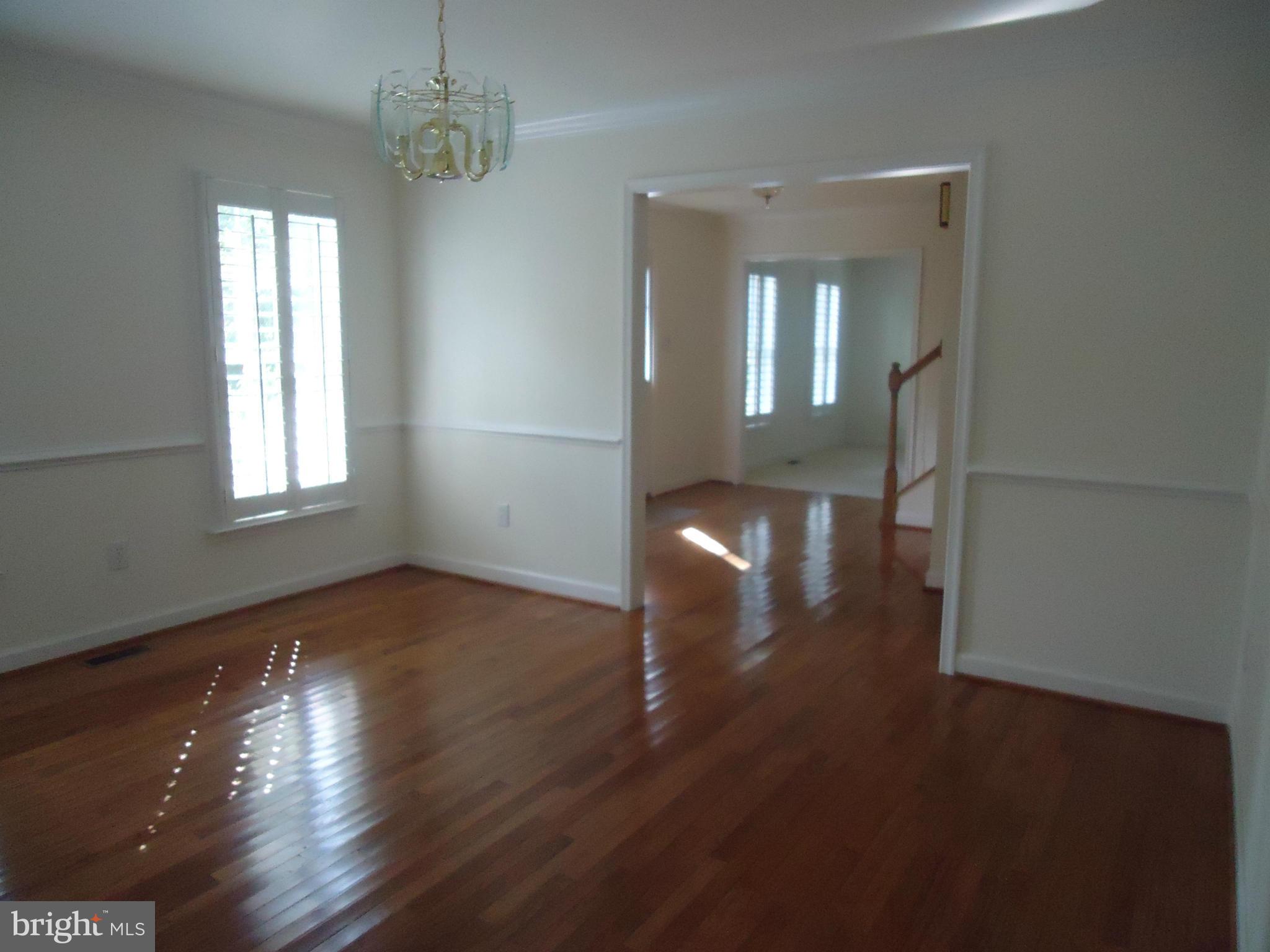 FOXLAND VILLAGE - Residential