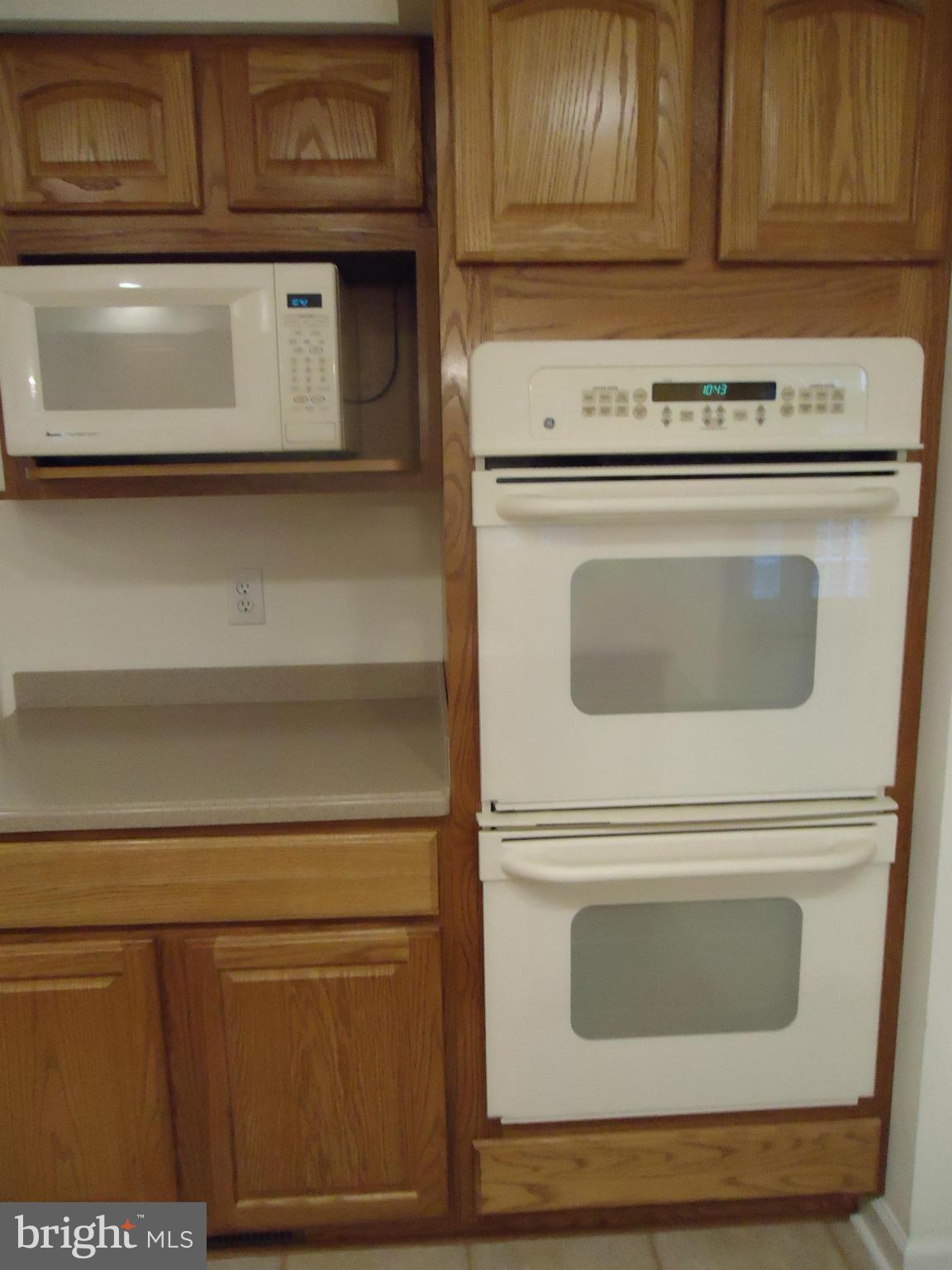 FOXLAND VILLAGE - Residential