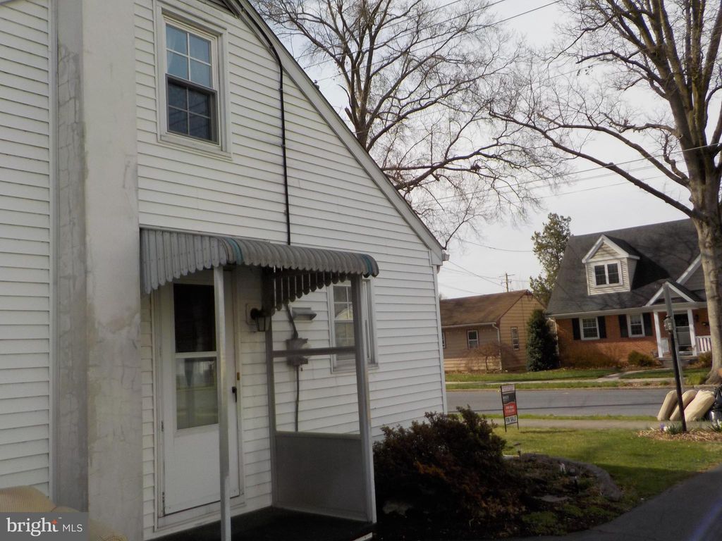 Photo of 113 S Fulton Street, MANHEIM, PA 17545 (MLS # PALA2066626)