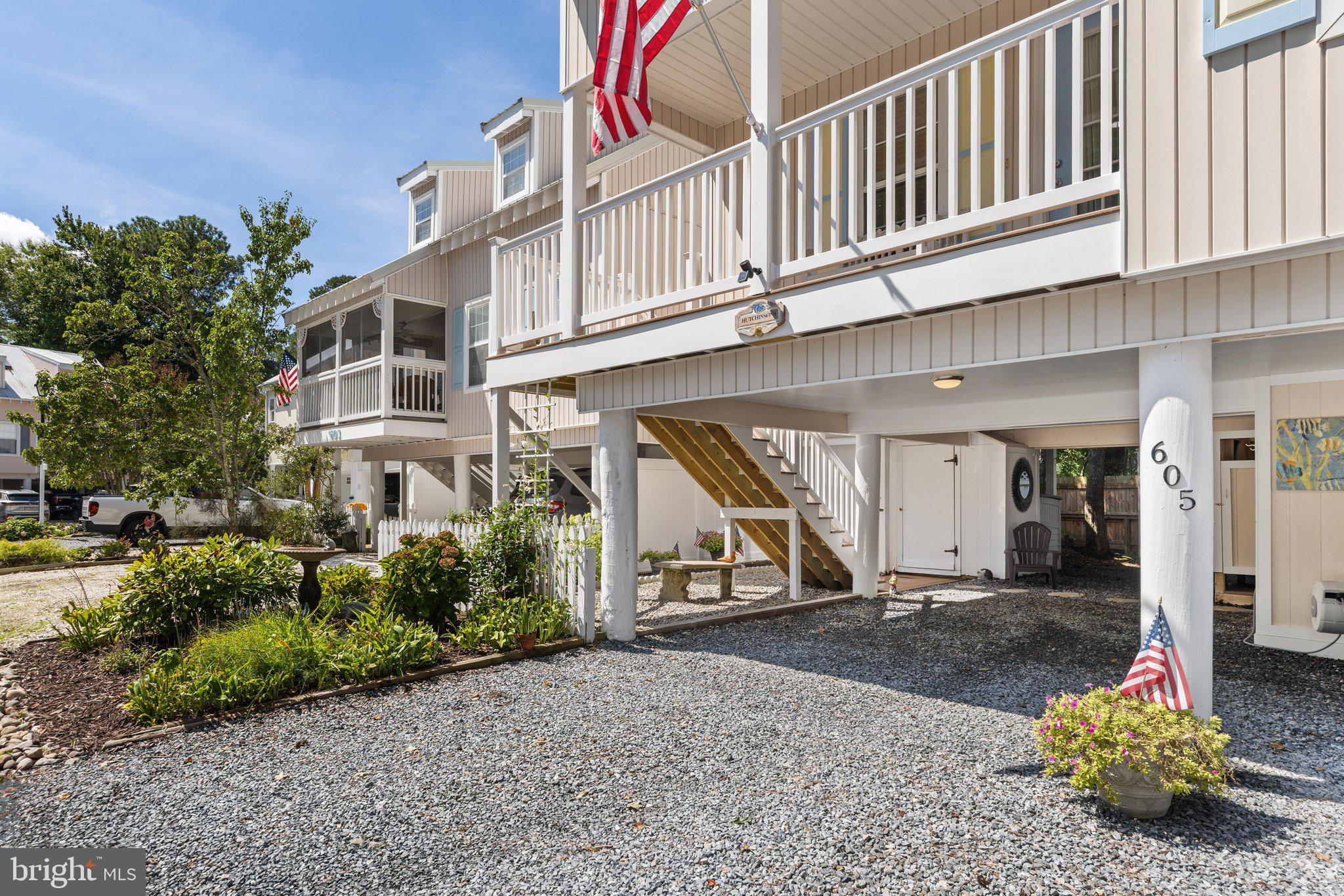 605 CAPE ELEUTHRA ROAD 73