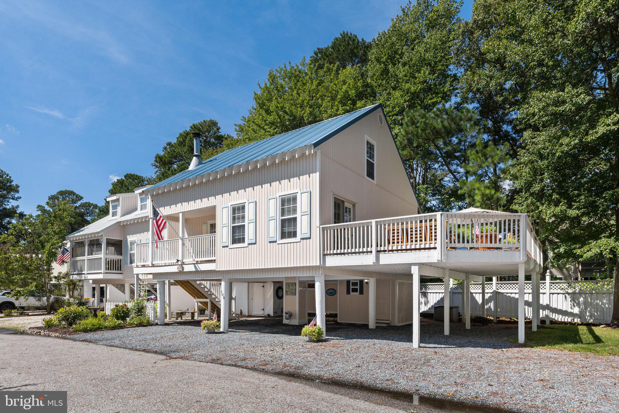 605 CAPE ELEUTHRA ROAD 73
